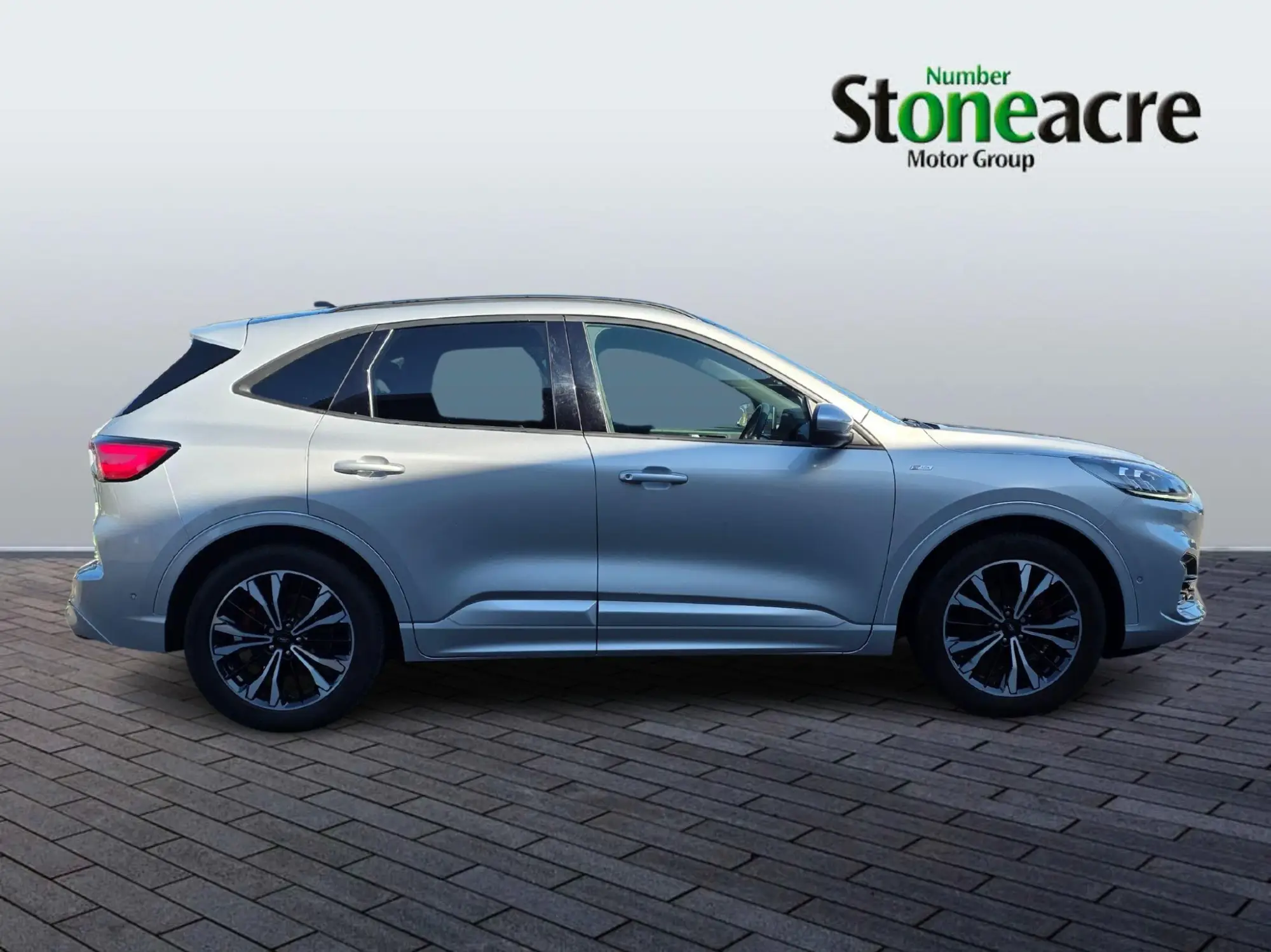 Ford Kuga 1.5T EcoBoost ST-Line X First Edition SUV 5dr Petrol Manual Euro 6 (s/s) (150 ps) GN20OEJ Image 2