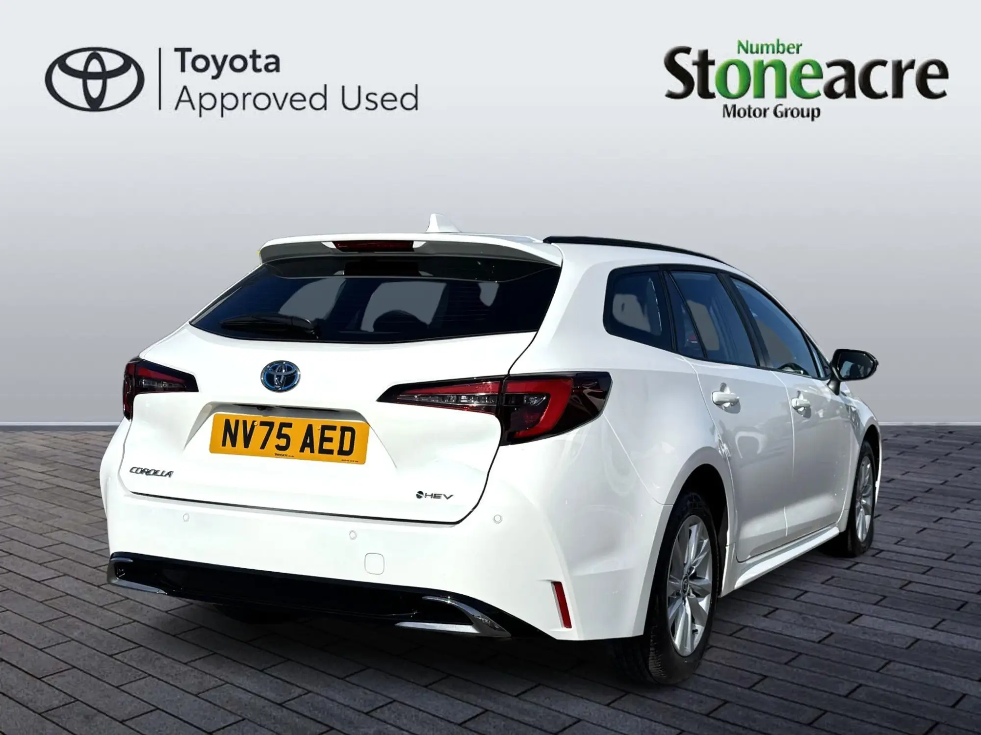 Toyota Corolla Touring Sports 1.8 Hybrid Icon 5dr CVT NV75AED Image 3