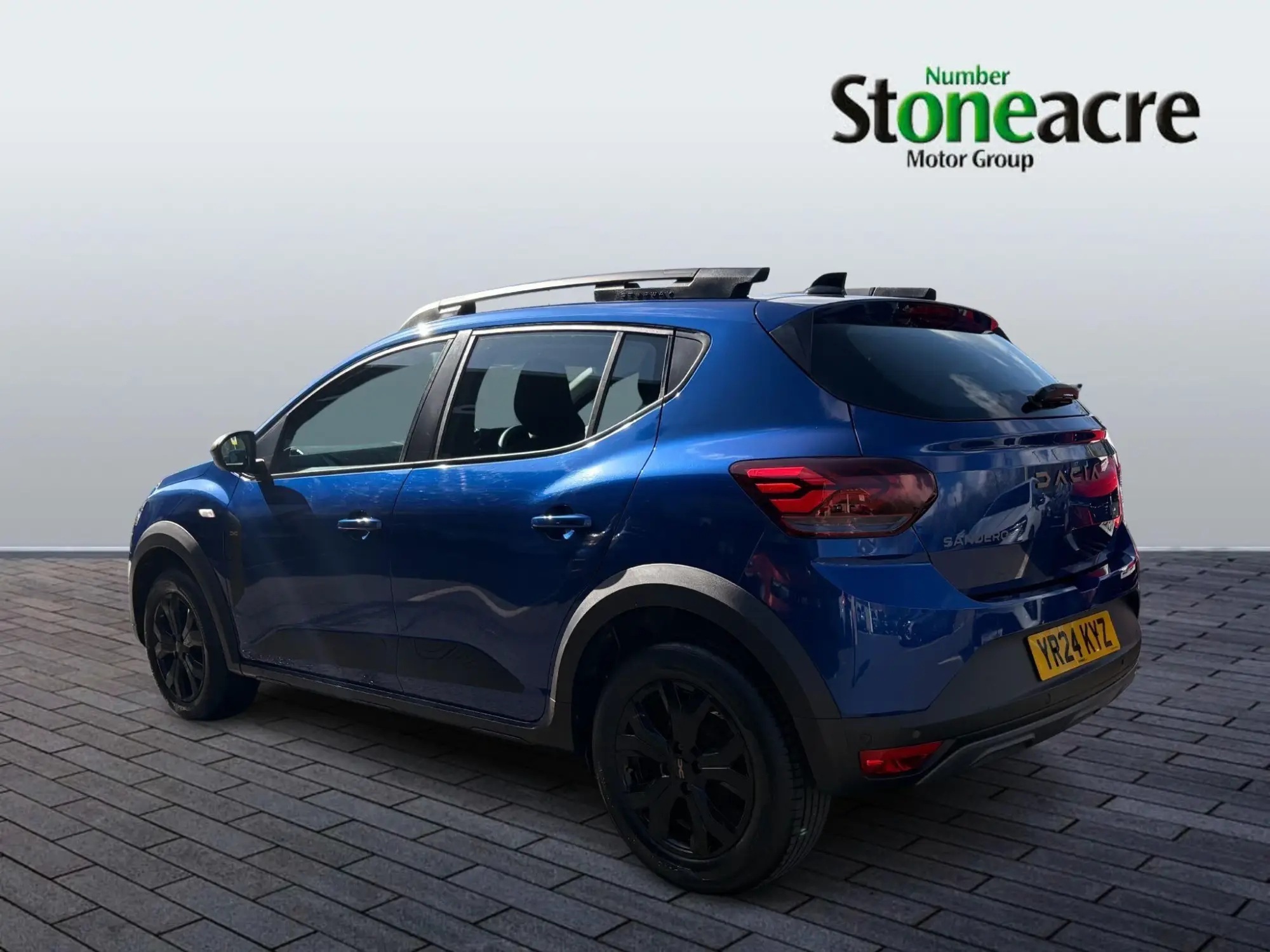 Dacia Sandero Stepway 1.0 TCe EXTREME CVT Euro 6 (s/s) 5dr YR24KYZ Image 3
