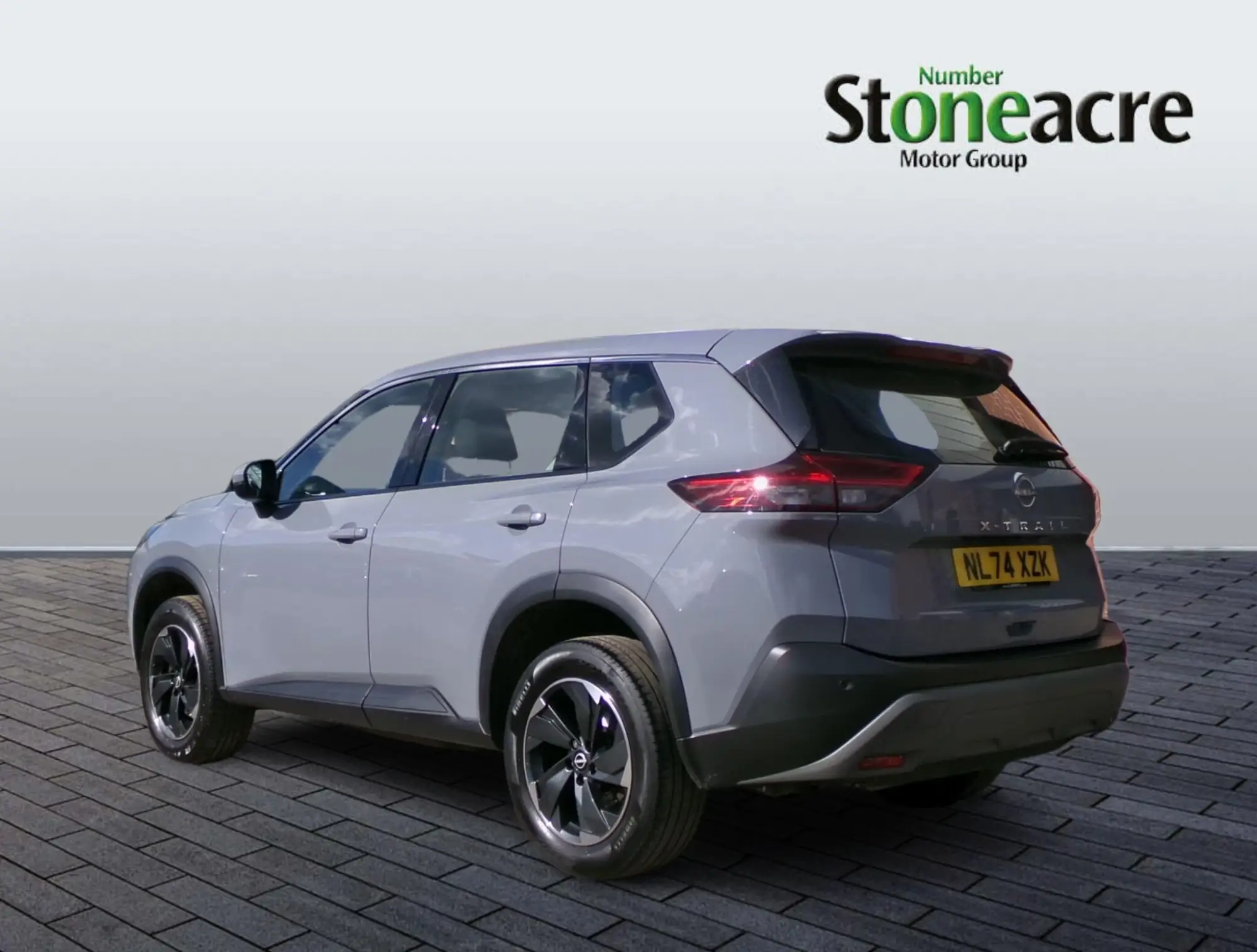 Nissan X-Trail 1.5 DIG-T MHEV Acenta Premium XTRON Euro 6 (s/s) 5dr NL74XZK Image 2