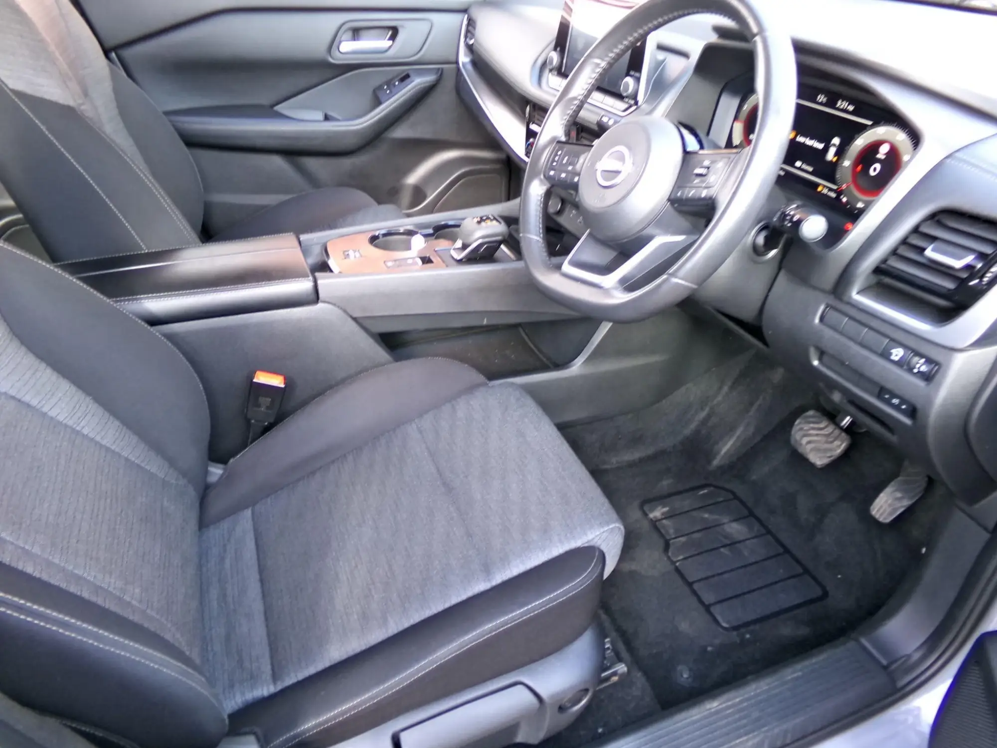 Nissan X-Trail Image 11