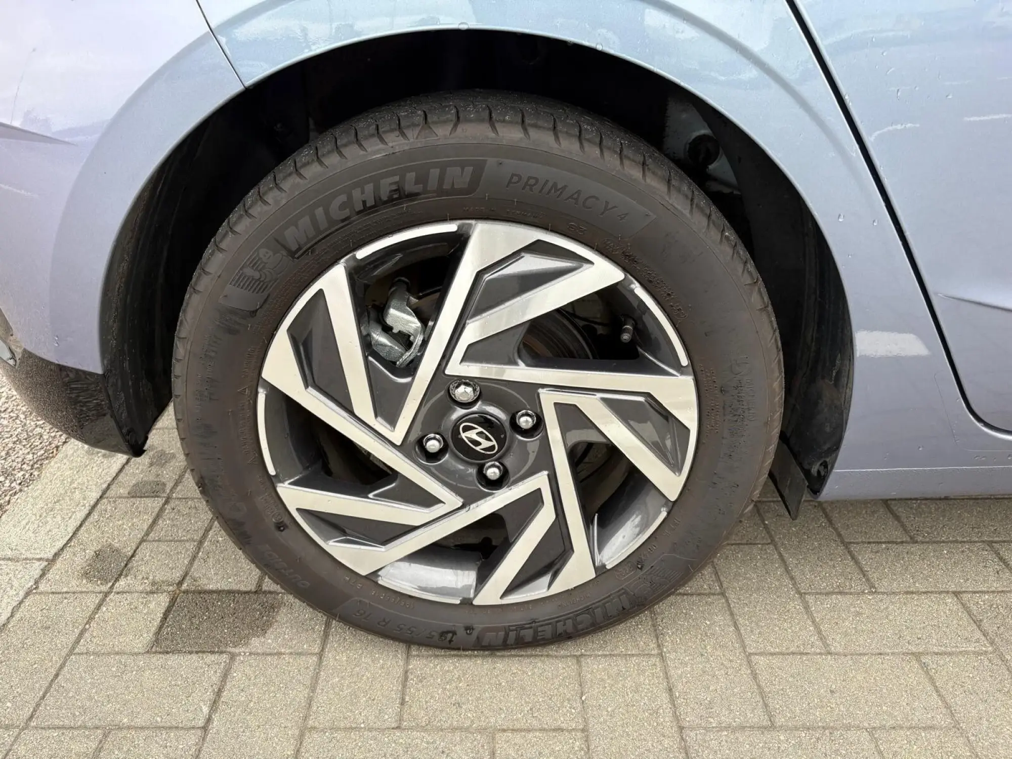 Hyundai i20 Image 30