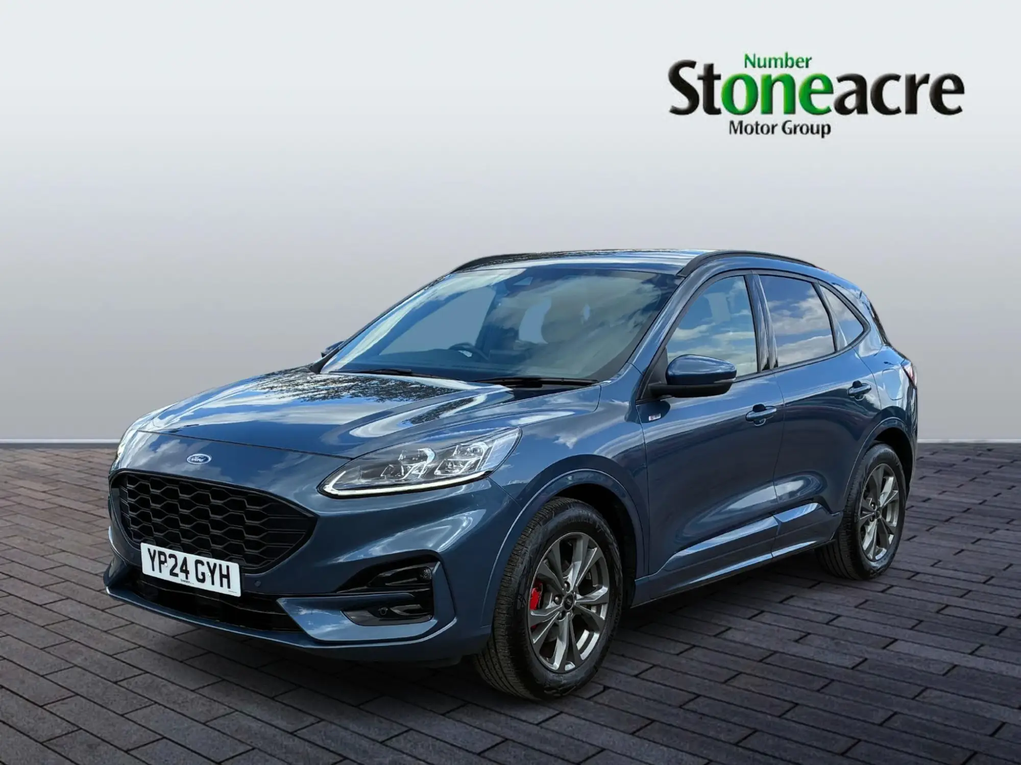 Ford Kuga Hybrid 2.5h Duratec ST-Line Edition CVT Euro 6 (s/s) 5dr YP24GYH Image 3