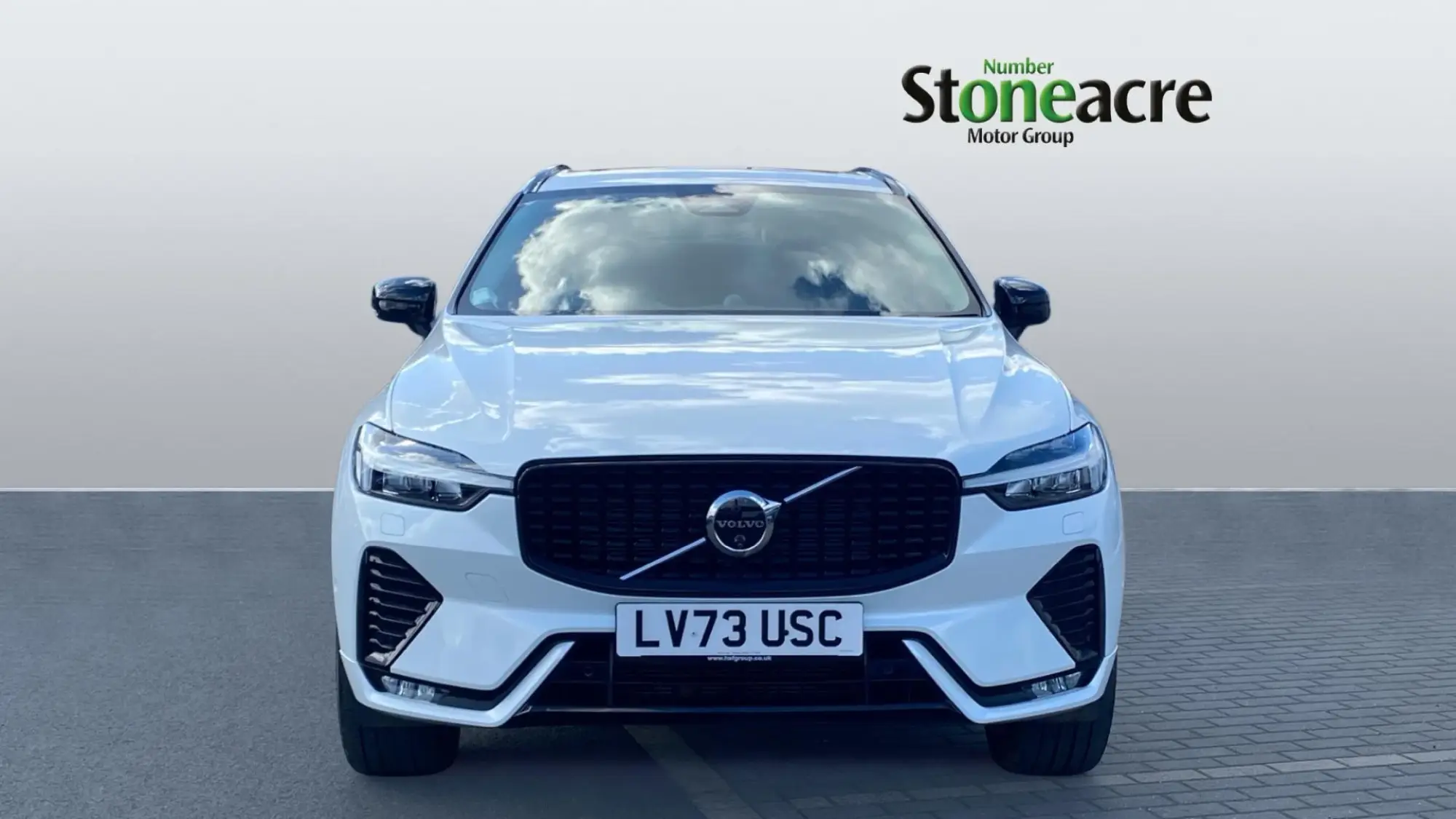 Volvo XC60 Image 2