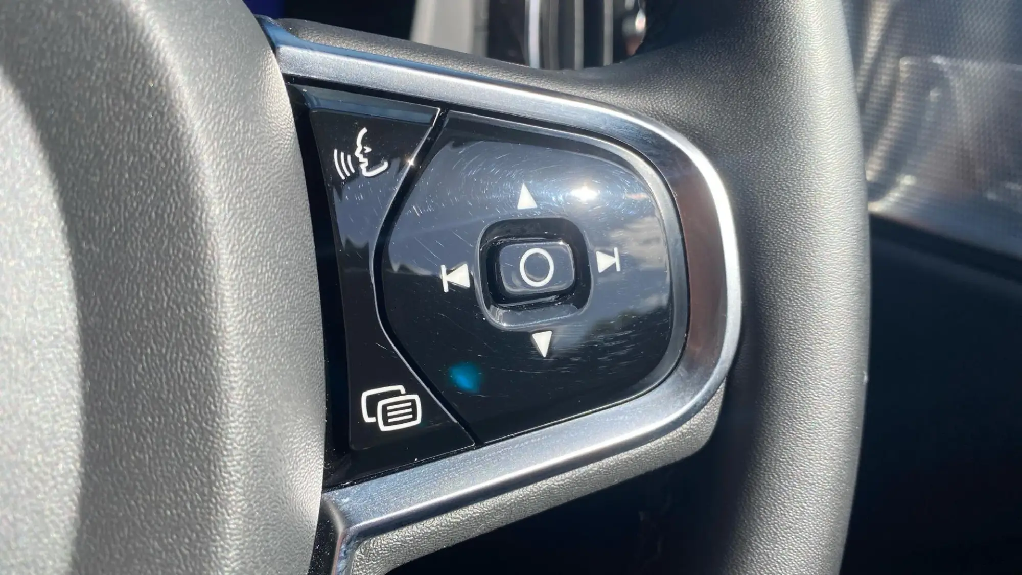 Volvo XC60 Image 18