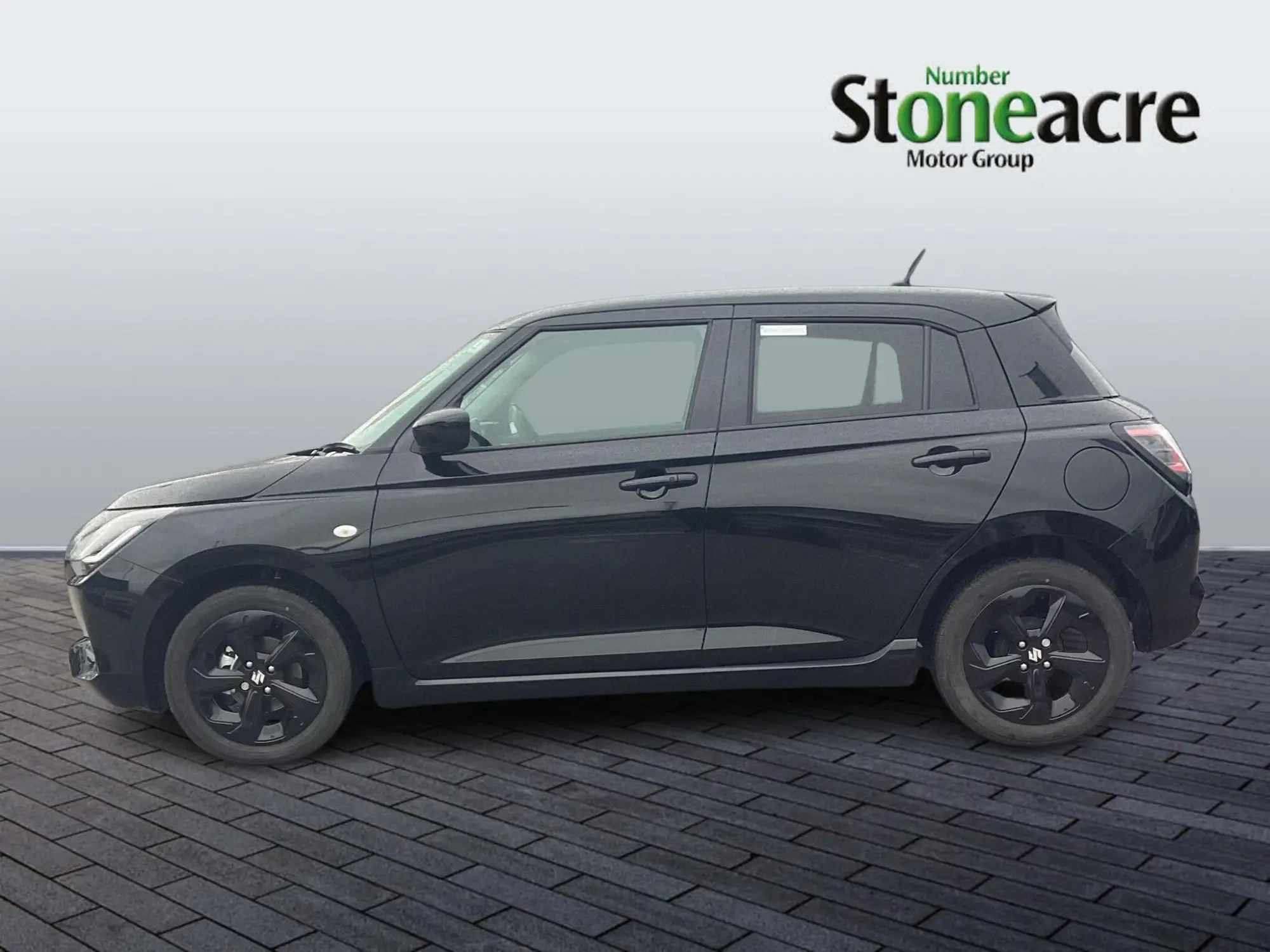 Suzuki Swift Image 23