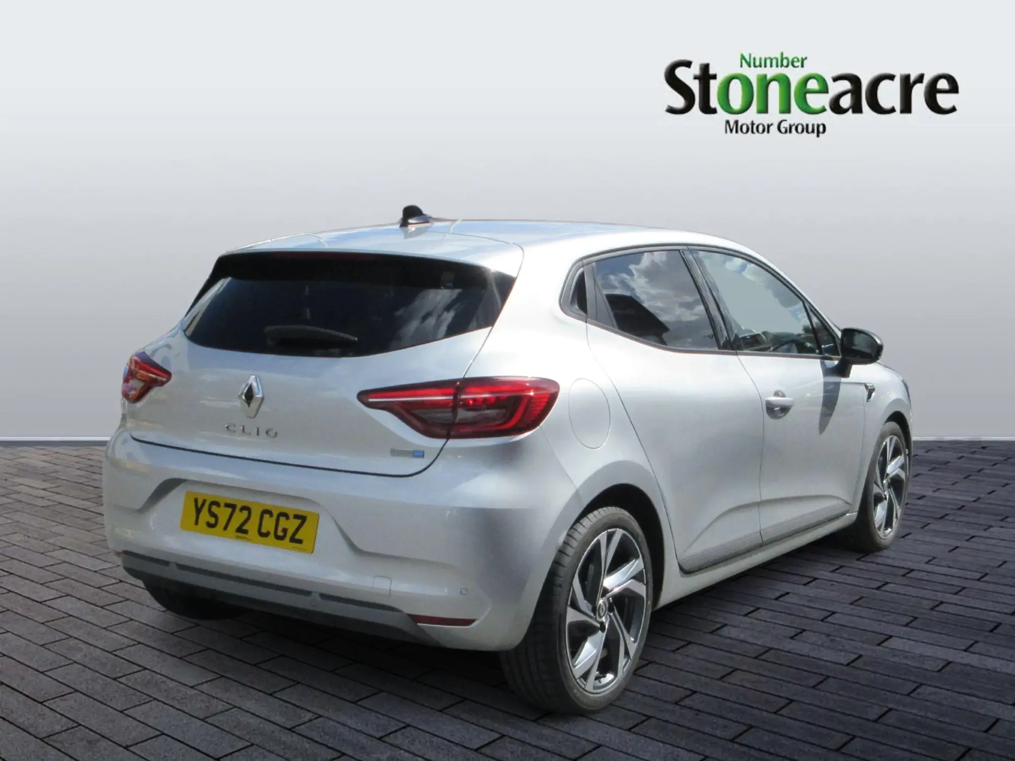 Renault Clio E-Tech Image 3