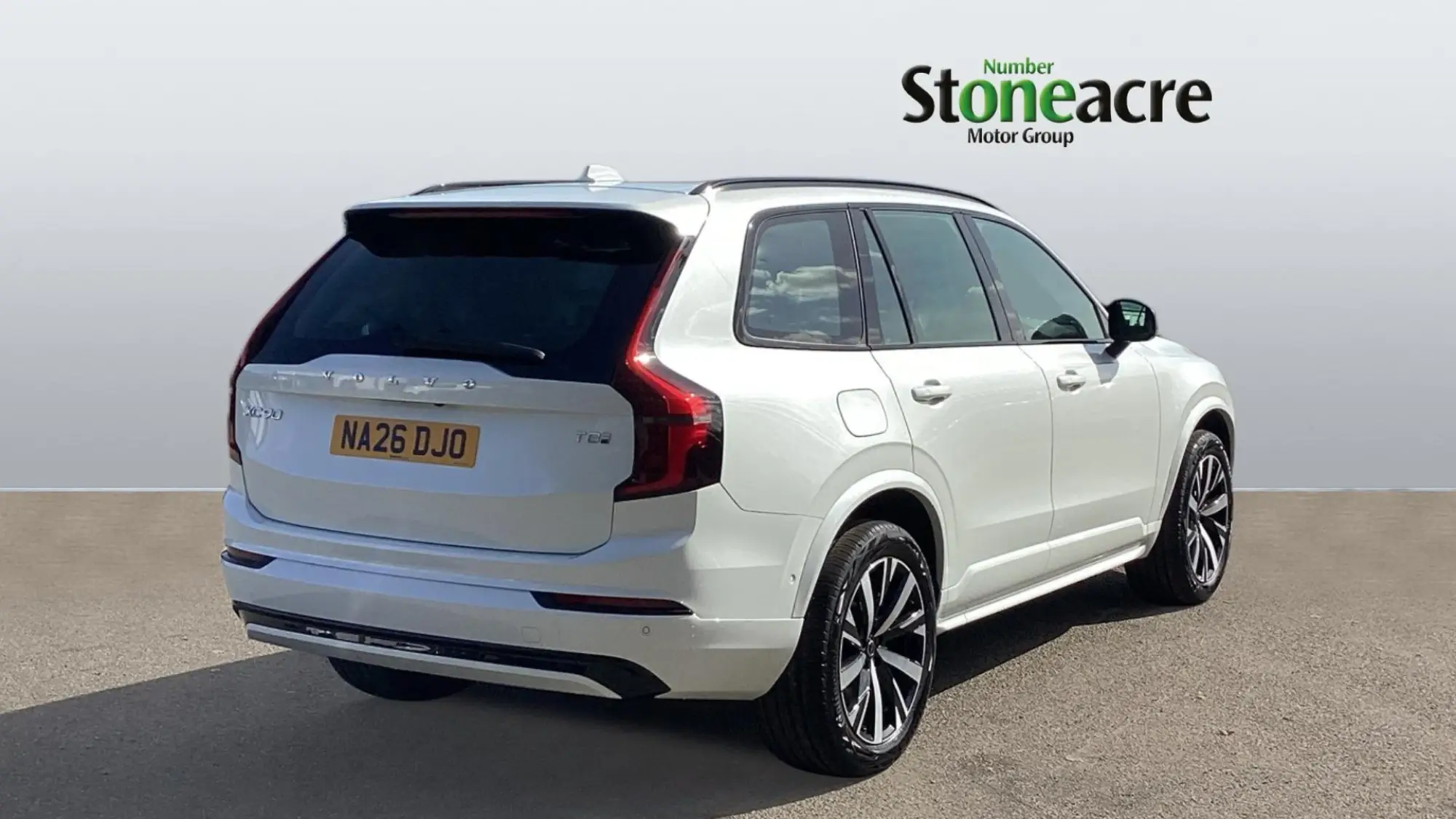 Volvo XC90 Image 2
