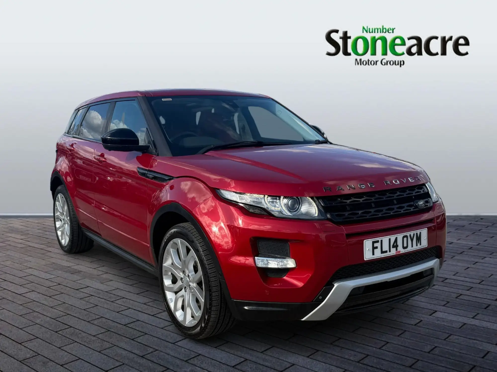 Land Rover Range Rover Evoque 2.2 SD4 Dynamic 4WD Euro 5 (s/s) 5dr FL14OYM Image 1