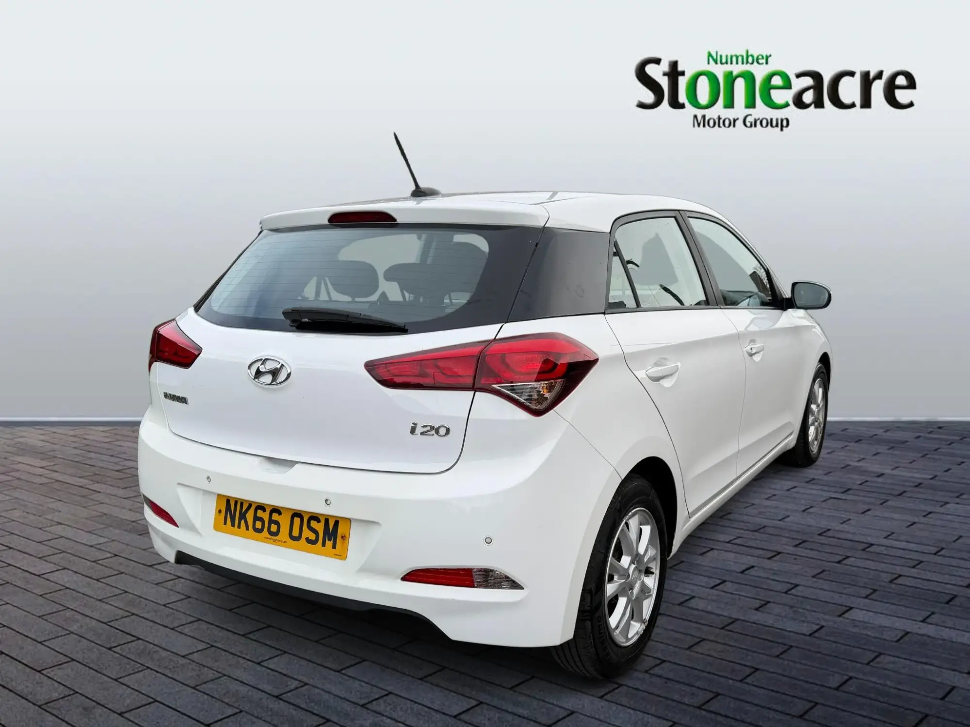 Hyundai i20 Image 3