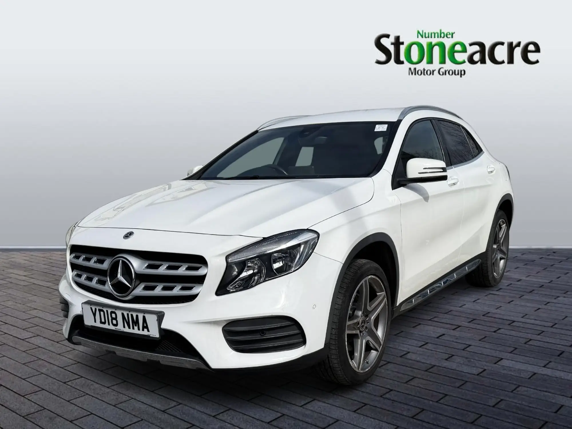 Mercedes-Benz GLA 2.0 GLA250 AMG Line (Executive) 7G-DCT 4MATIC Euro 6 (s/s) 5dr YD18NMA Image 3