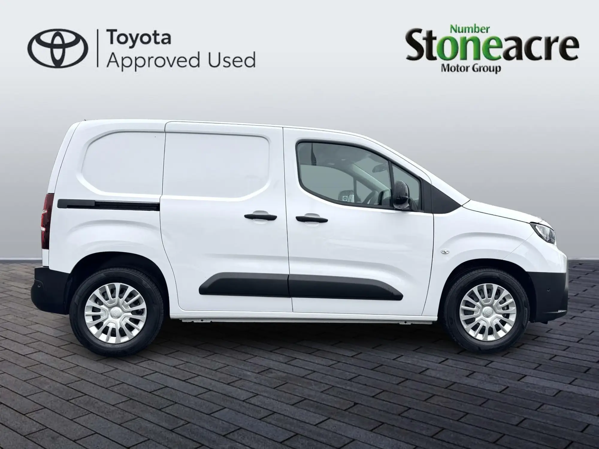 Toyota Proace City Image 2