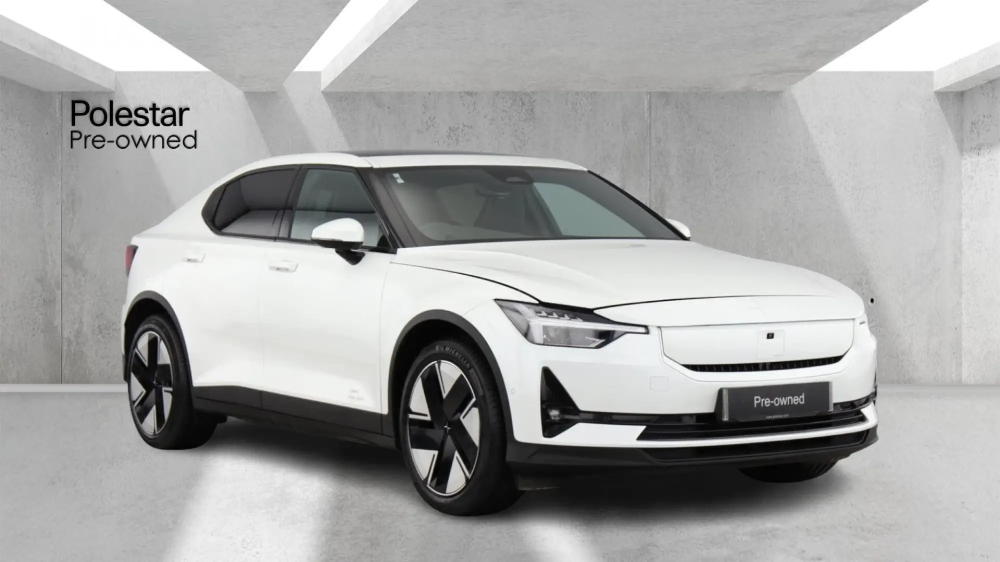 Polestar 2 Single Motor 70kWh Standard Range Fastback Auto RWD 5dr OY75FMJ Image 1