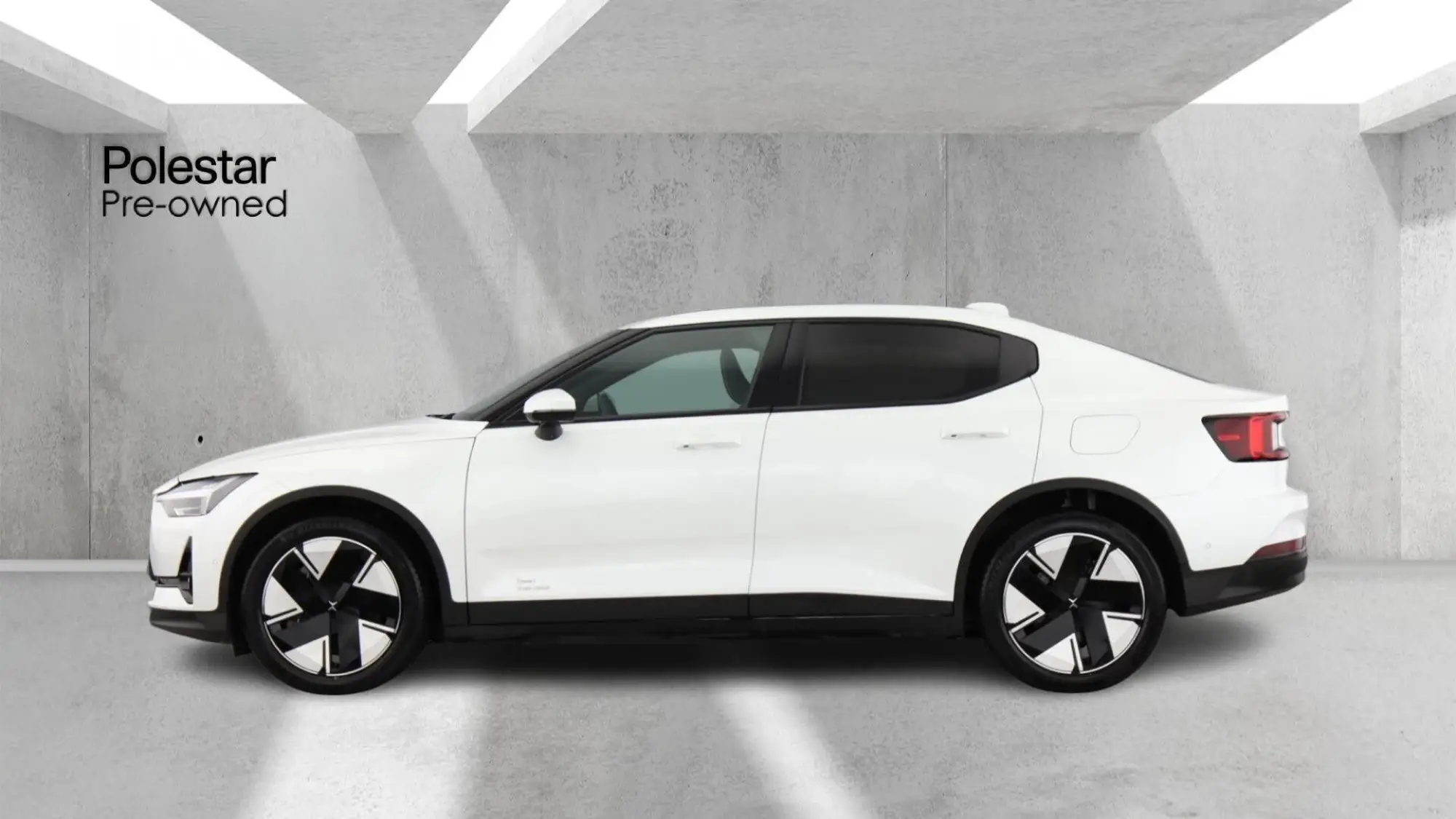 Polestar 2 Single Motor 70kWh Standard Range Fastback Auto RWD 5dr OY75FMJ Image 2