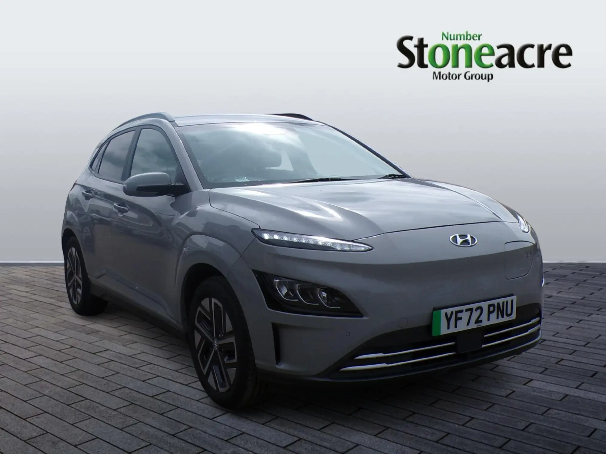 Hyundai KONA 39kWh Premium Auto 5dr (10.5kW Charger) YF72PNU Image 1