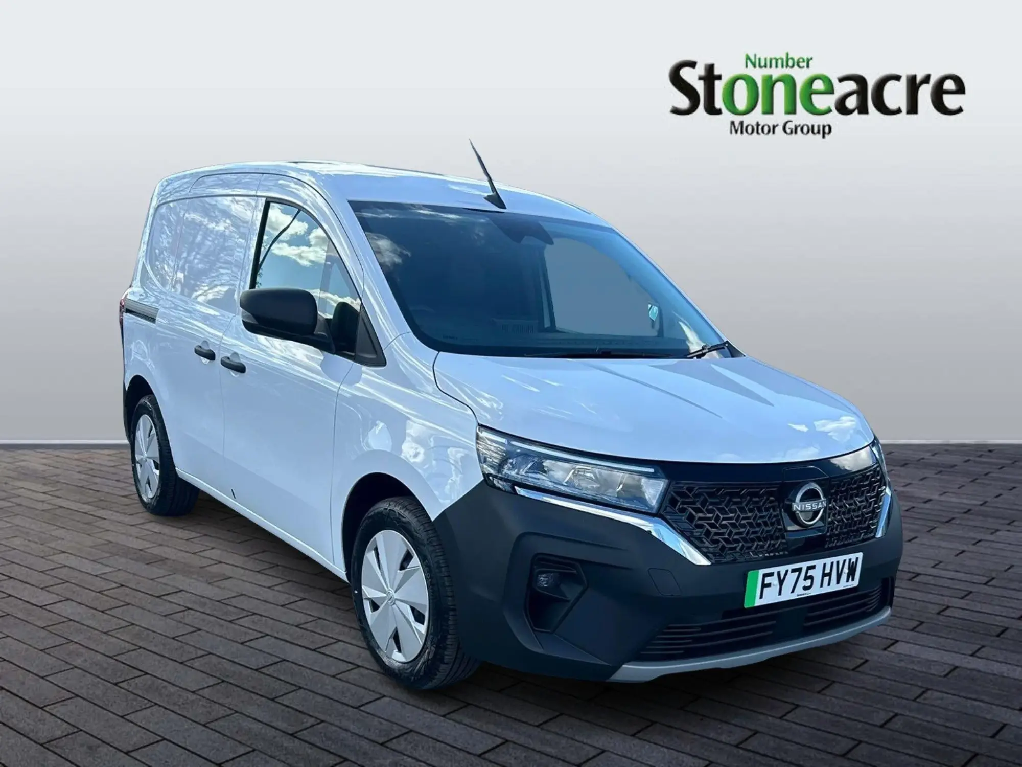 Nissan Townstar 45kWh Acenta Auto L1 6dr (22kW OBC) FY75HVW Image 1
