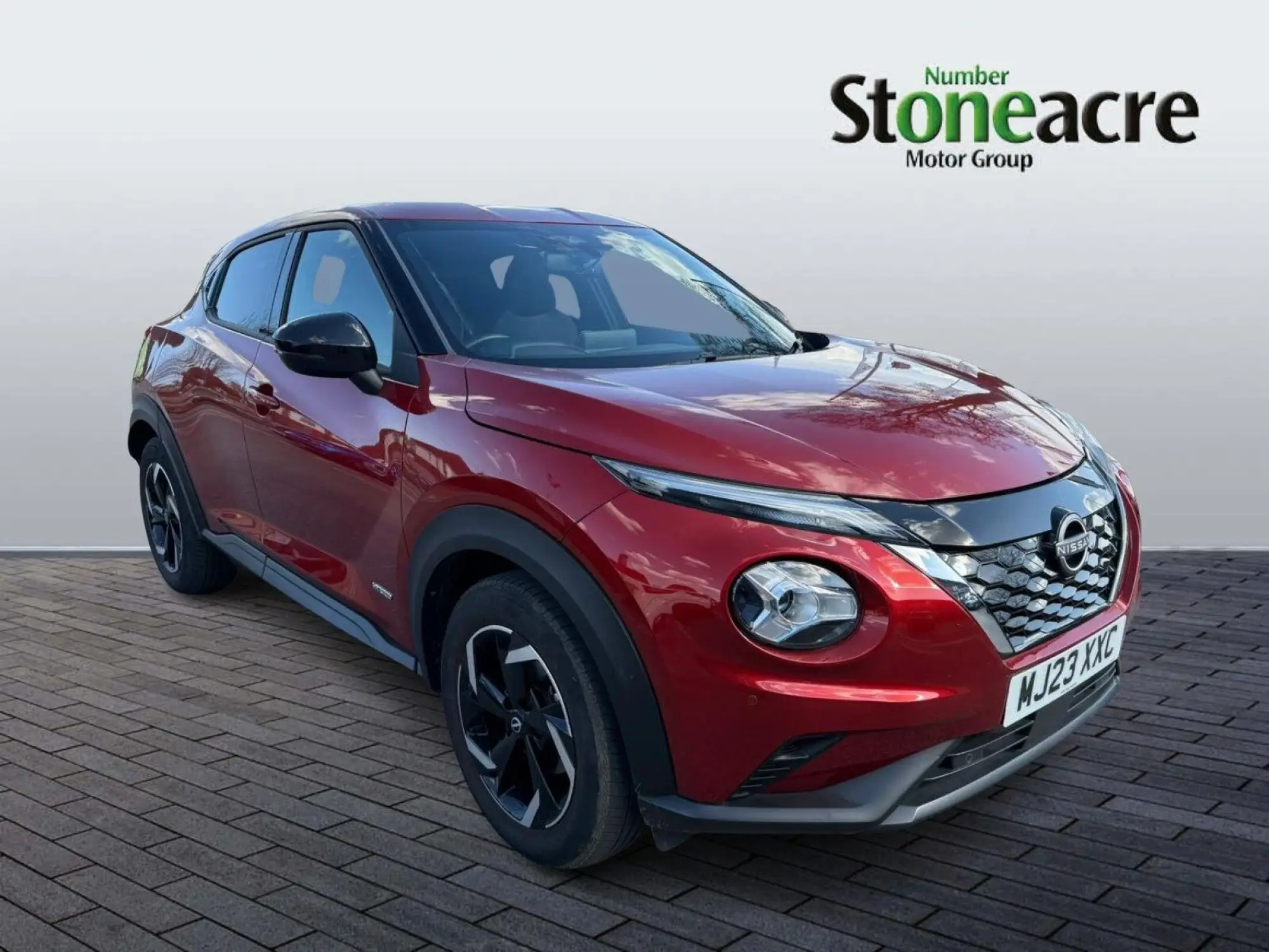 Nissan Juke Hybrid 1.6 N-Connecta Auto Euro 6 5dr MJ23XXC Image 1