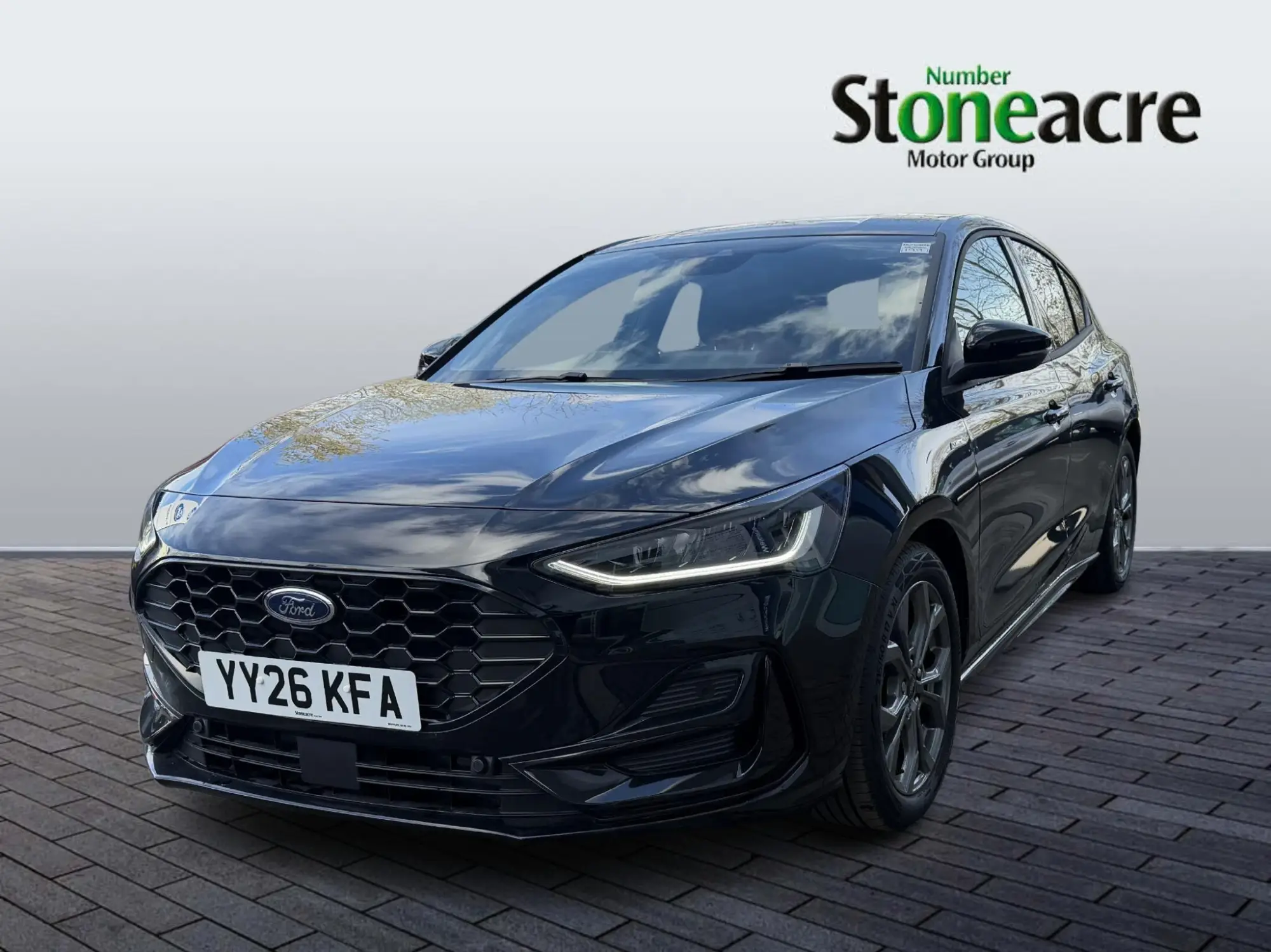 Ford Focus 1.0T EcoBoost MHEV ST-Line Euro 6 (s/s) 5dr YY26KFA Image 3