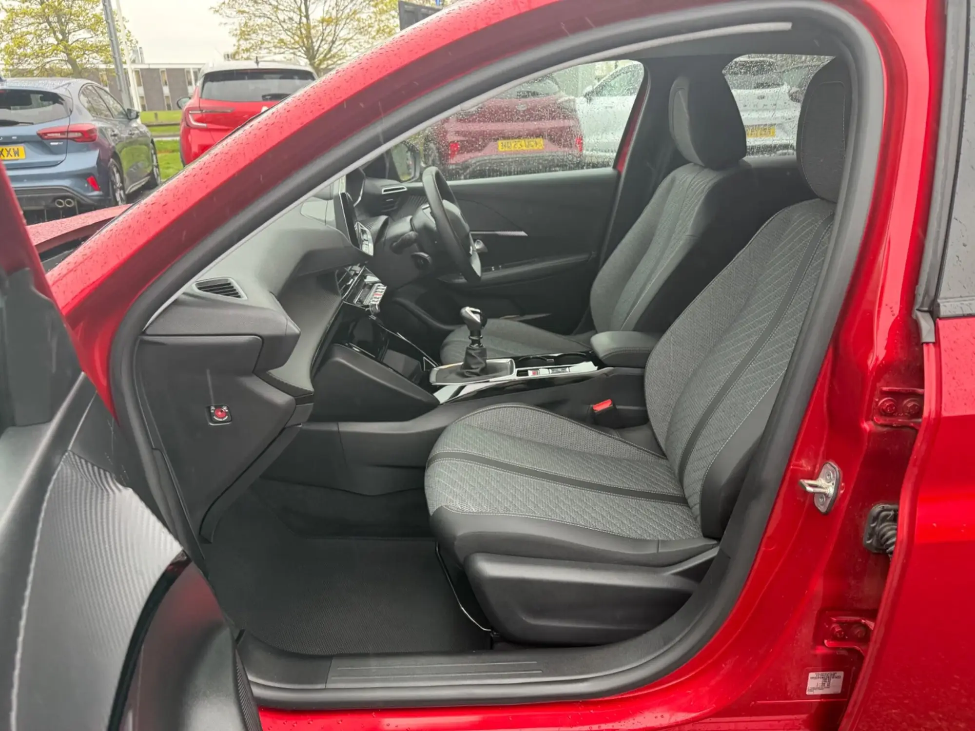 Peugeot 208 Image 14 Peugeot 208 Image 14