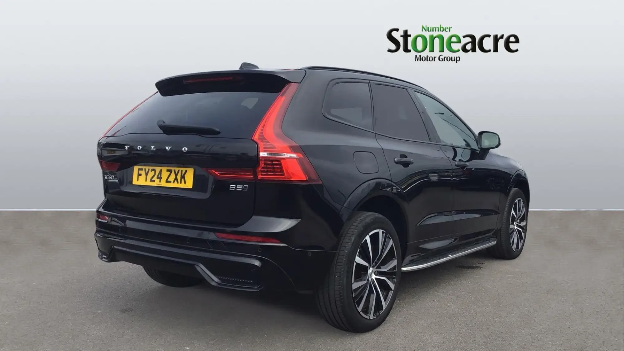 Volvo XC60 Image 2