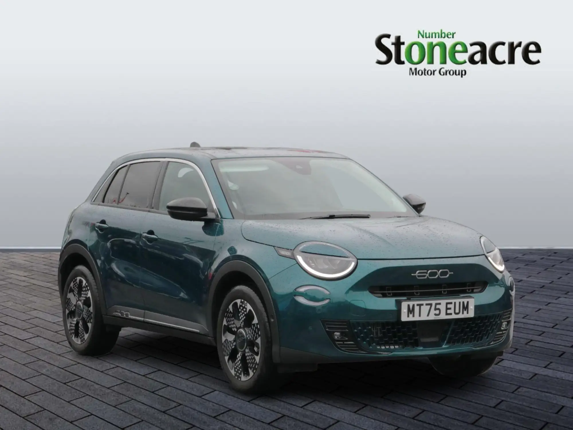 Fiat 600 1.2 MHEV La Prima e-DCT Euro 6 (s/s) 5dr MT75EUM Image 1