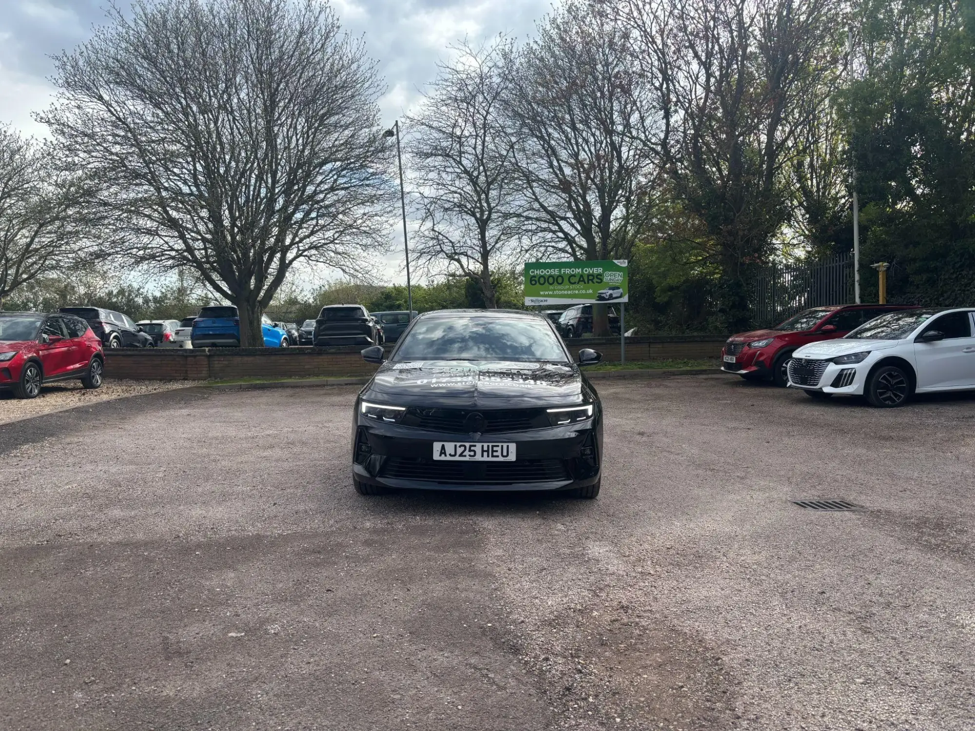 Vauxhall Astra 1.2 Turbo Ultimate Euro 6 (s/s) 5dr AJ25HEU Image 2