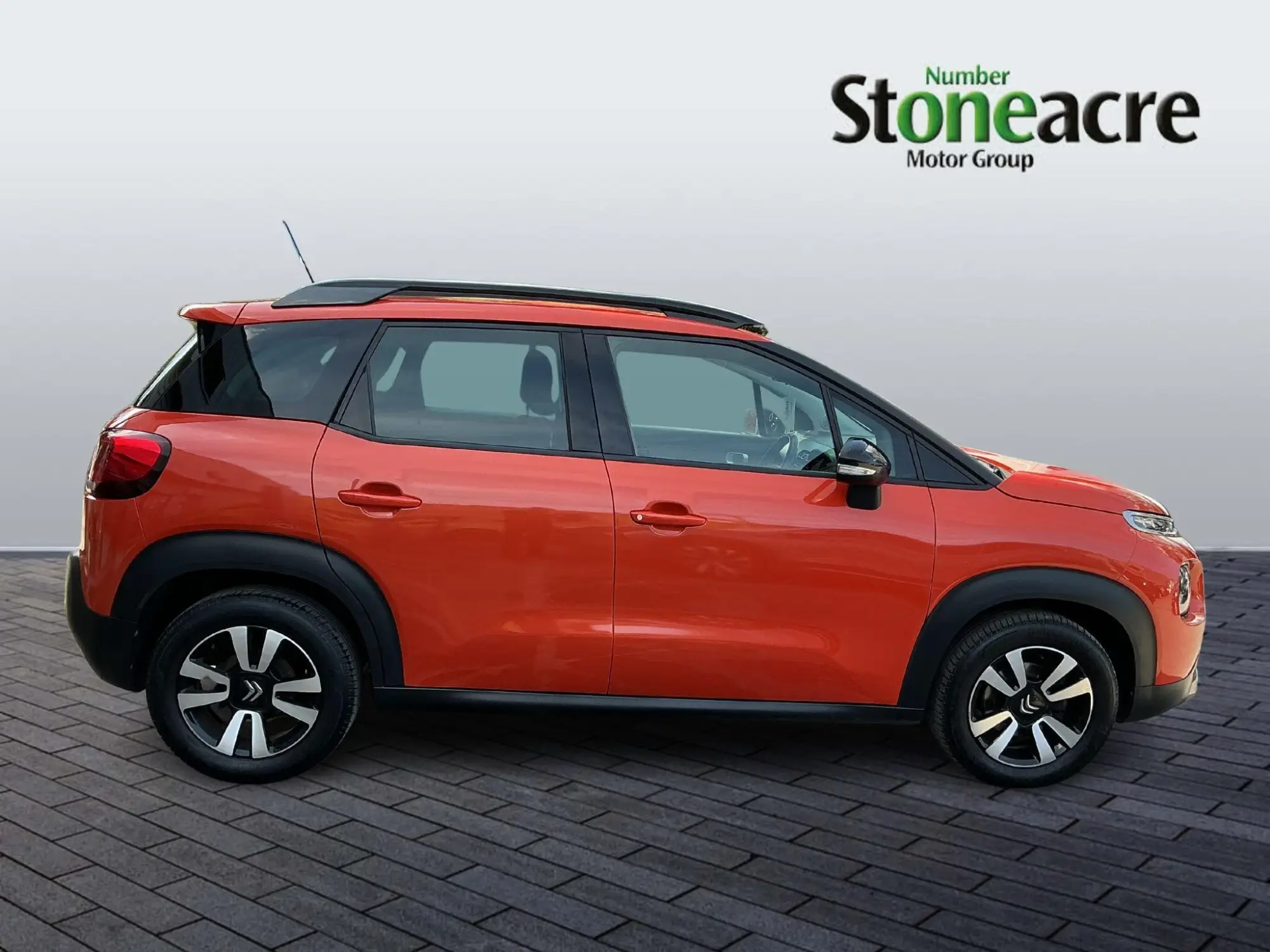 Citroen C3 Aircross 1.2 PureTech Shine Plus Euro 6 (s/s) 5dr ML21JZO Image 2