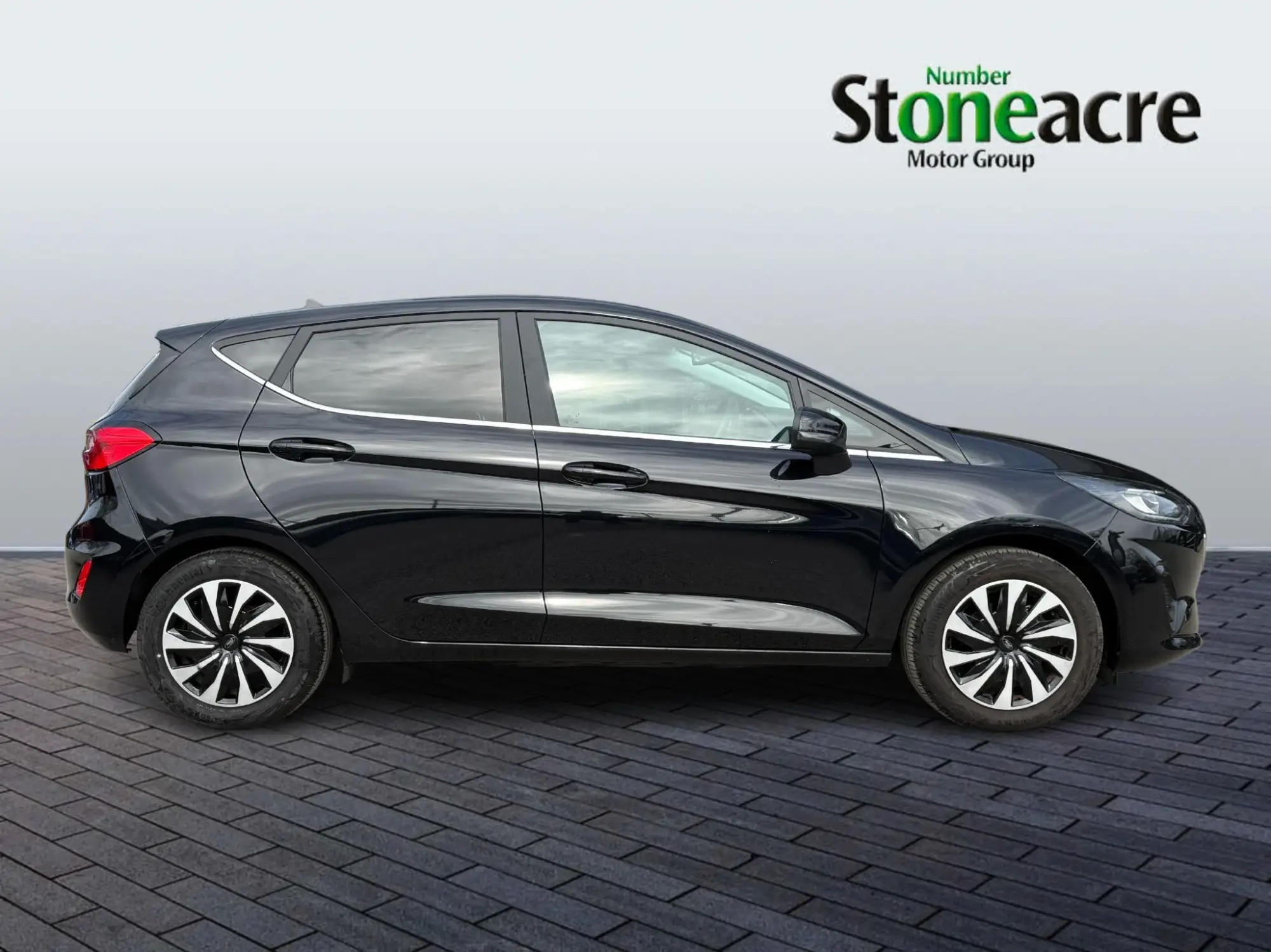Ford Fiesta Image 2