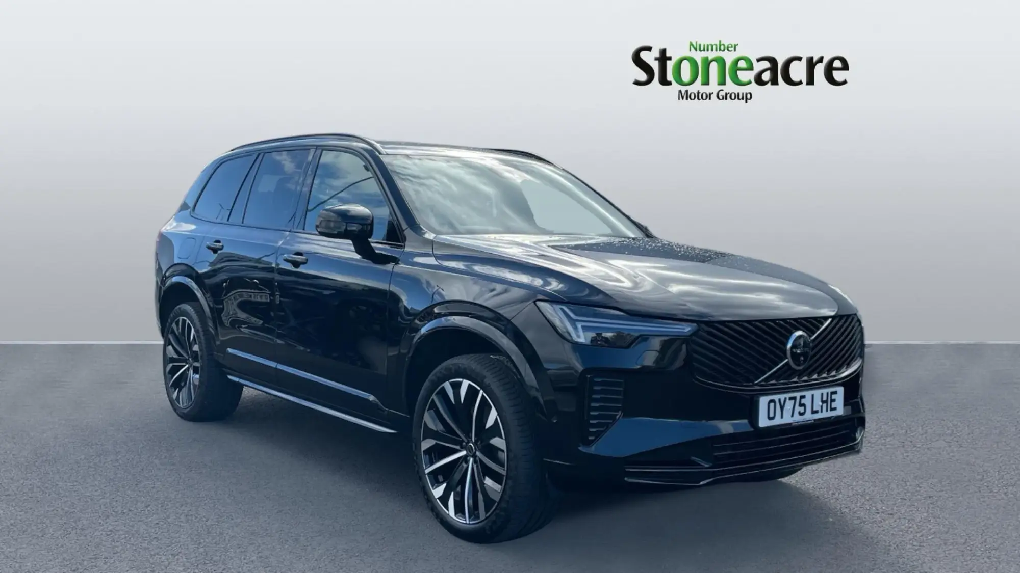 Volvo XC90 2.0 B5 MHEV Ultra Dark Auto 4WD Euro 6 (s/s) 5dr OY75LHE Image 1