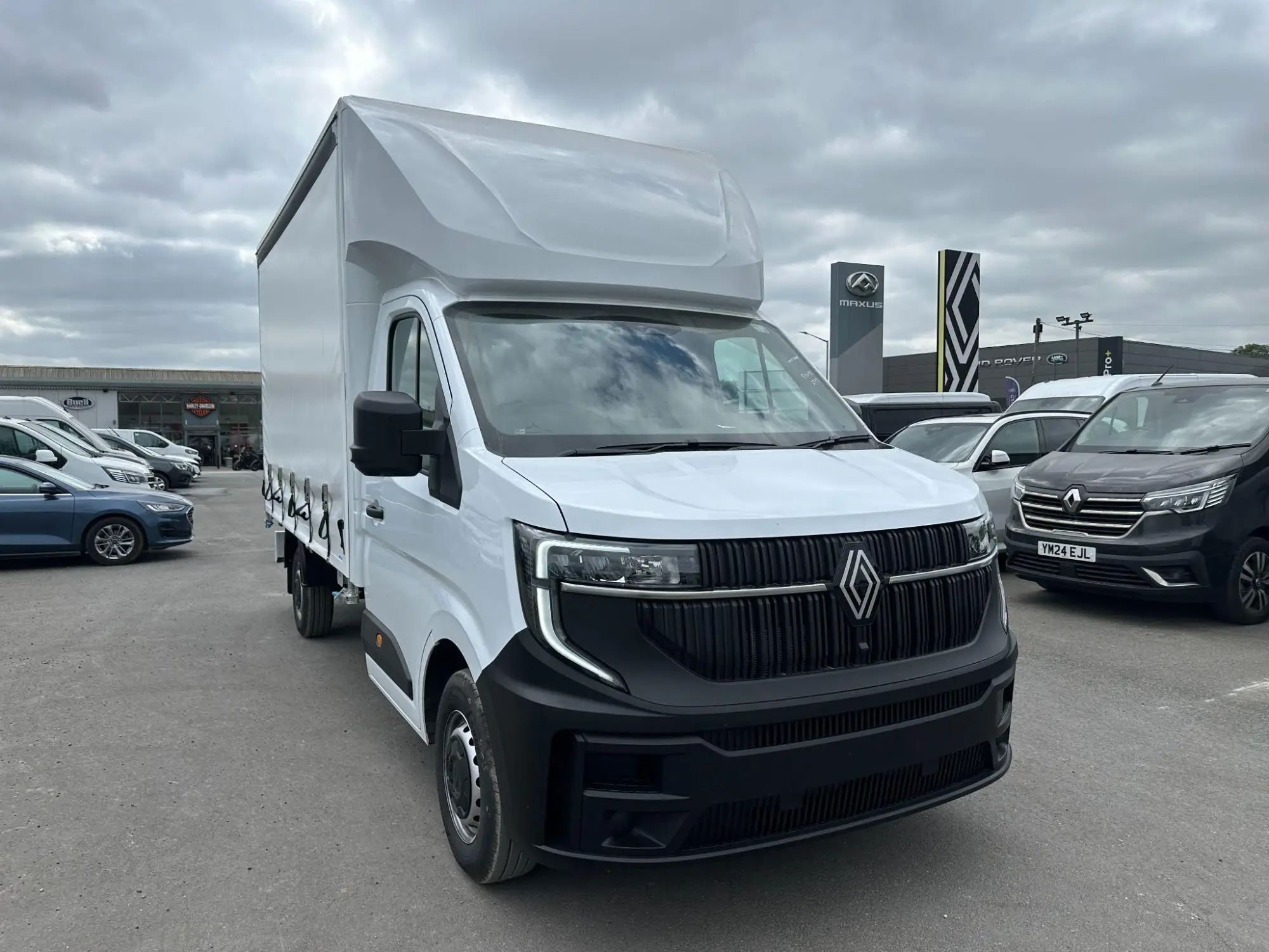 Renault Master Image 1