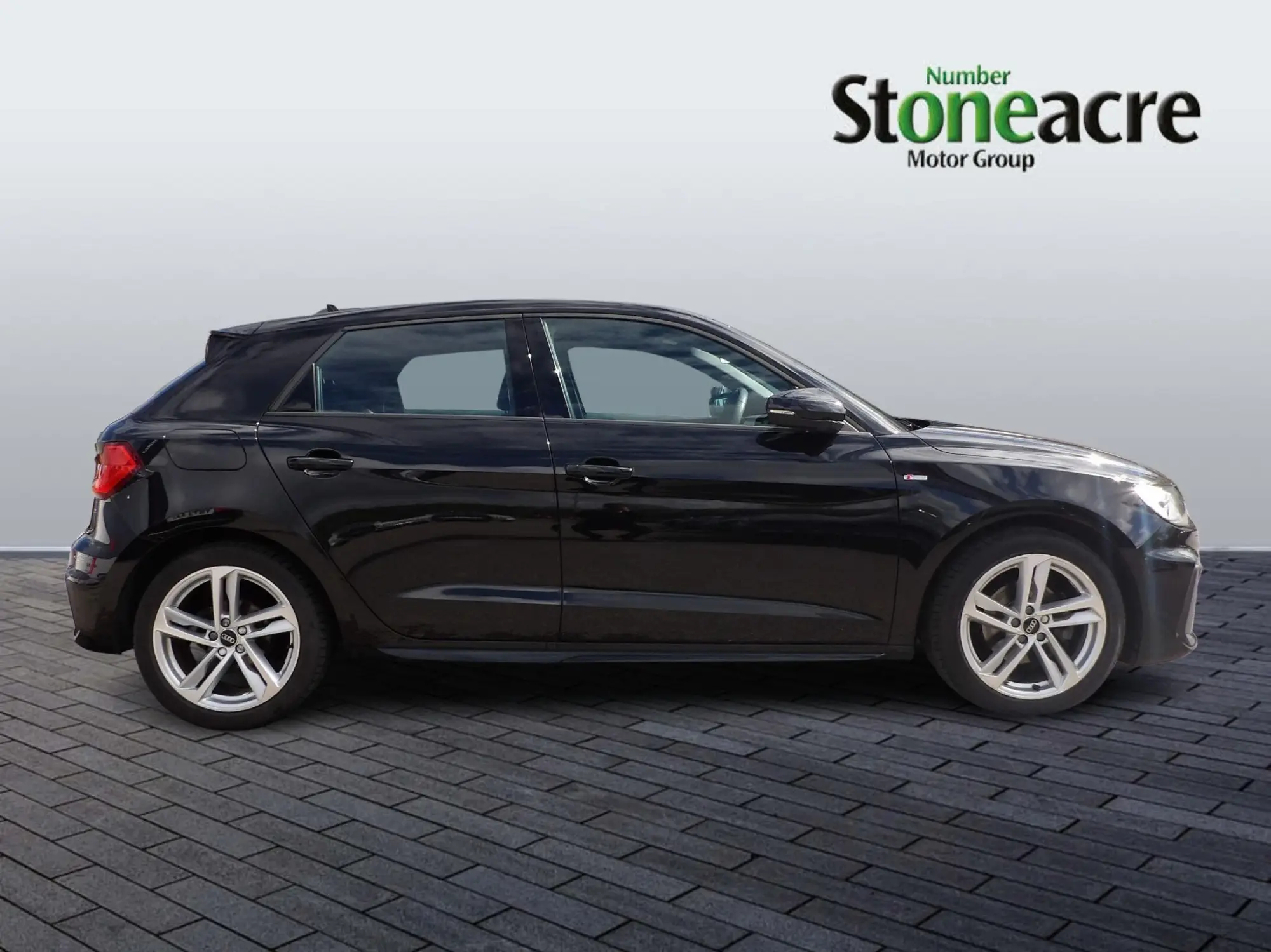 Audi A1 1.0 TFSI 30 S line Sportback Euro 6 (s/s) 5dr FA23LBF Image 2