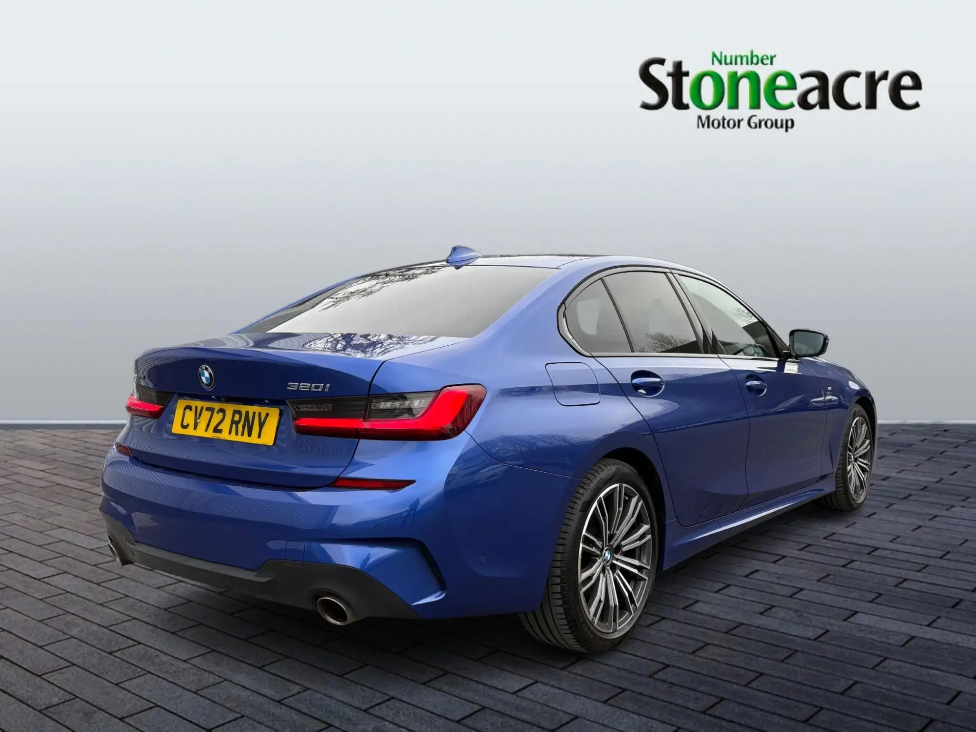 BMW 3 Series 2.0 320i M Sport Auto xDrive Euro 6 (s/s) 4dr CV72RNY Image 3