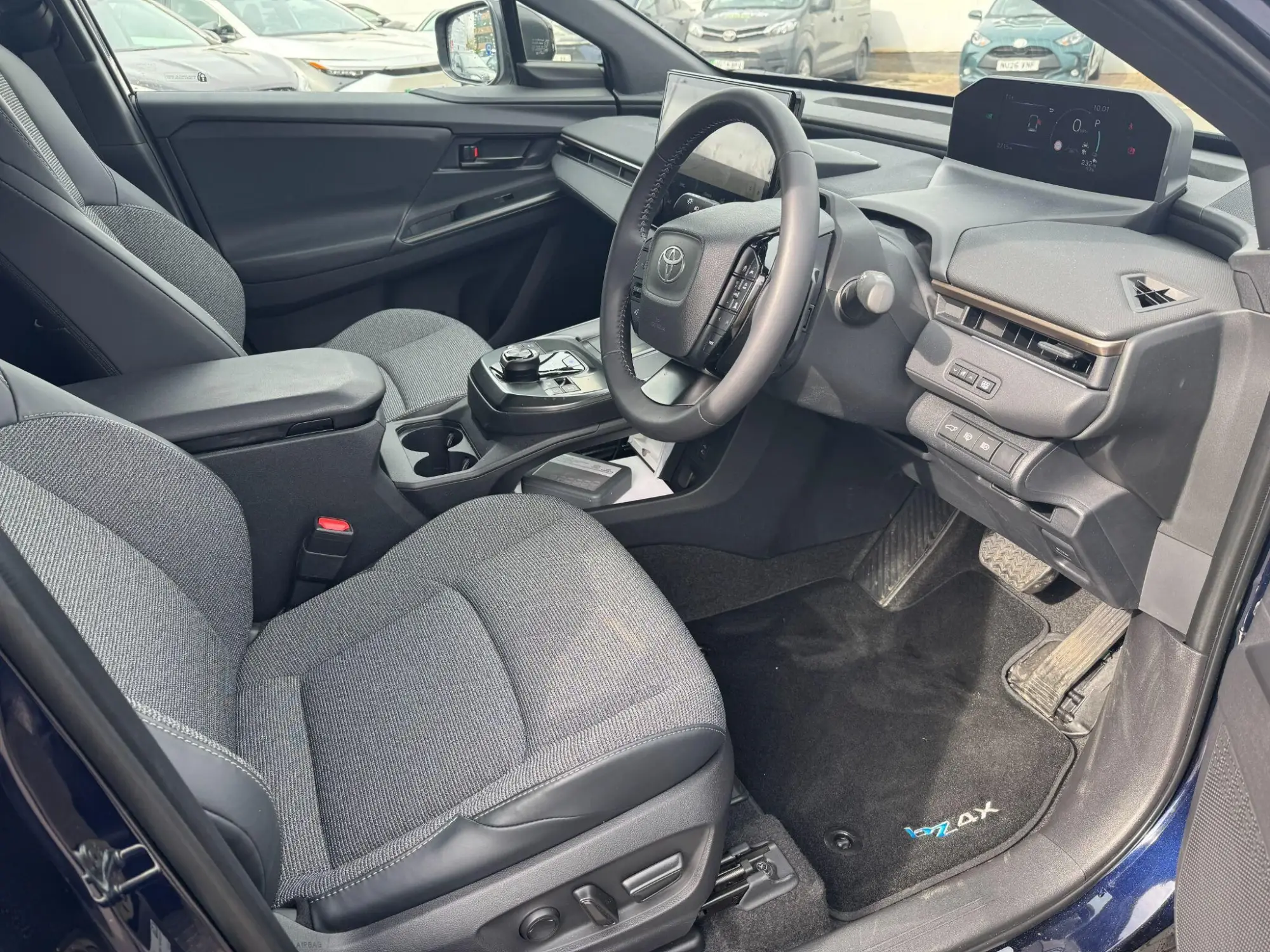 Toyota bZ4X Image 11