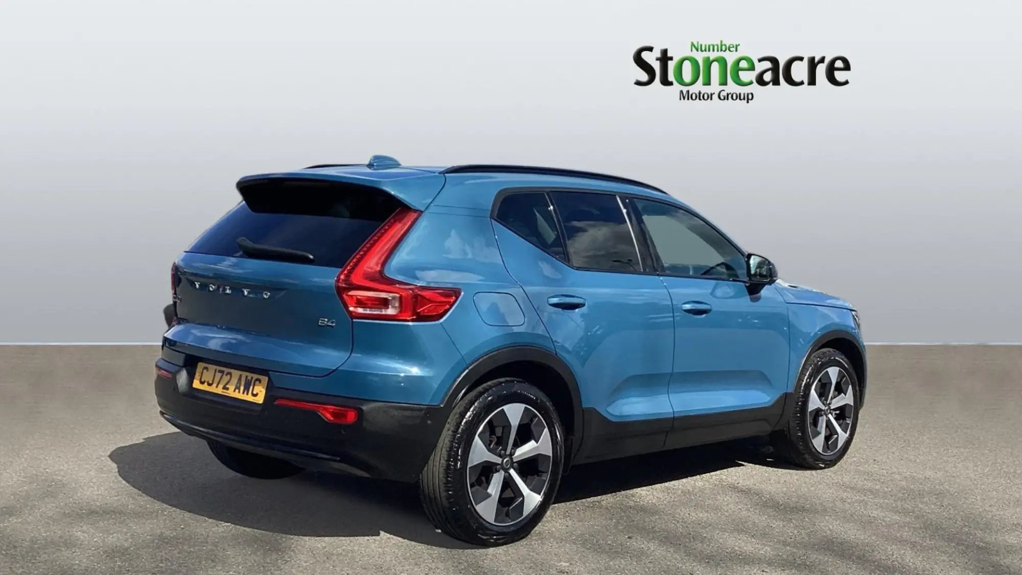 Volvo XC40 Image 2