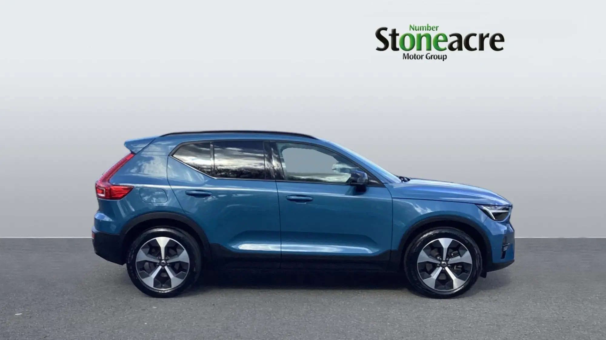 Volvo XC40 Image 3