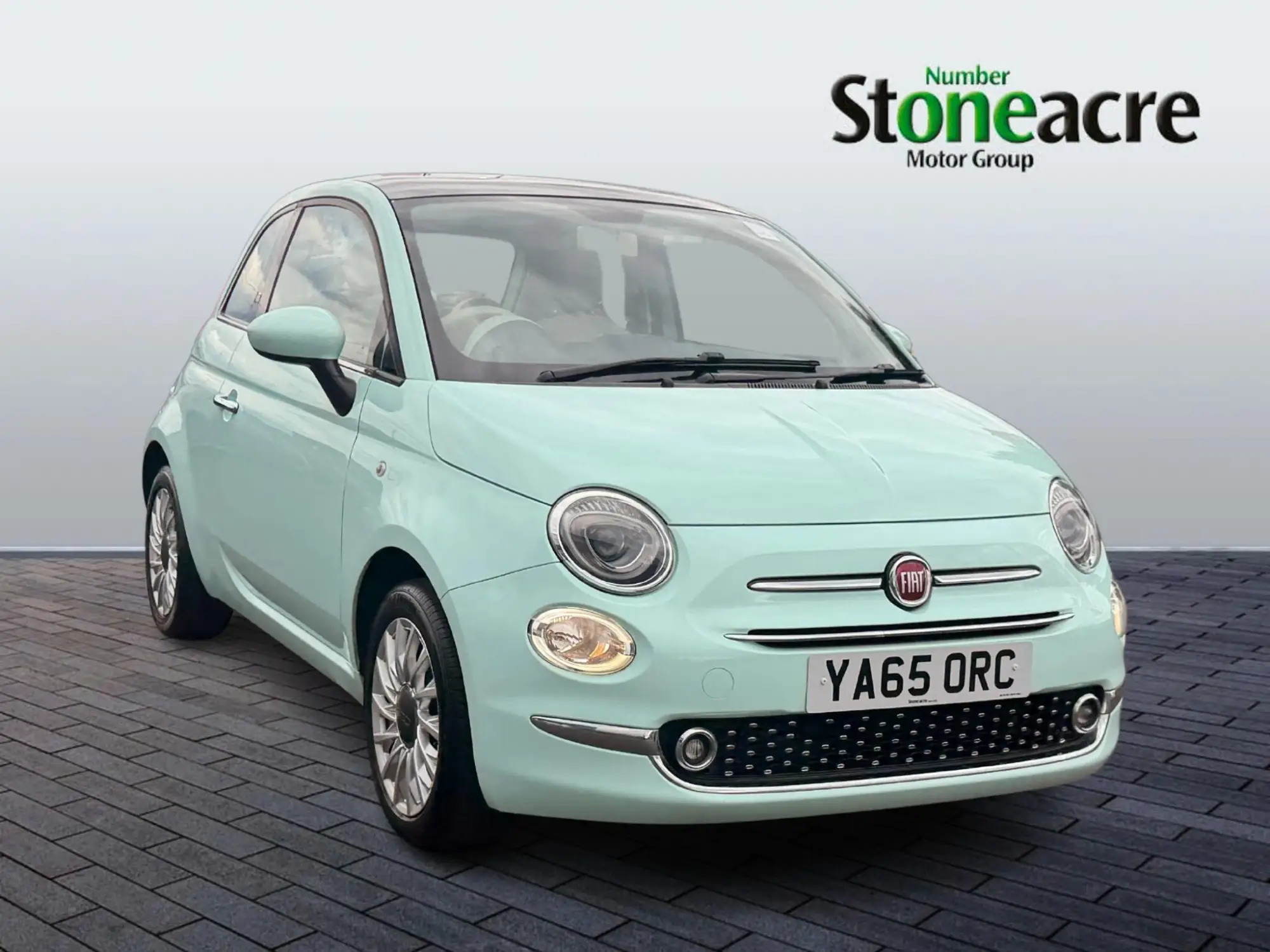Fiat 500 1.2 Lounge 3dr YA65ORC Image 1