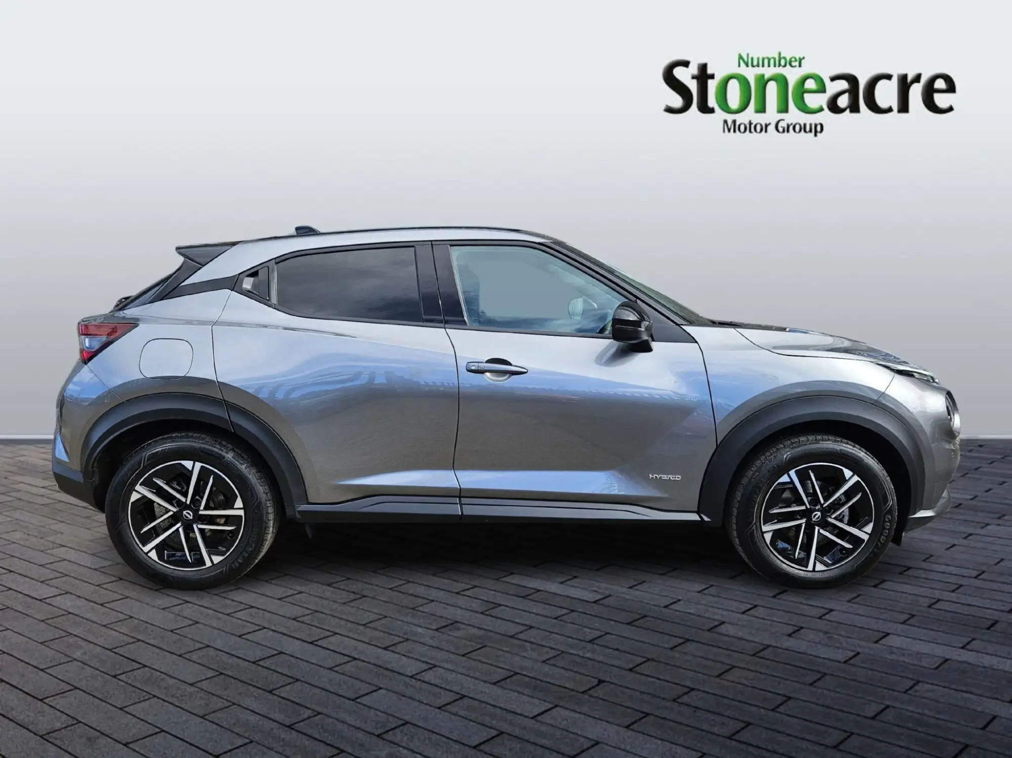 Nissan Juke Hybrid 1.6 N-Connecta Auto Euro 6 5dr NA74OGU Image 2
