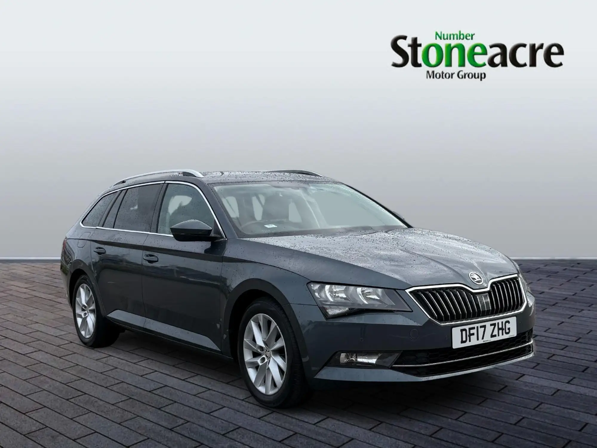 Skoda Superb 2.0 TDI SE Technology DSG Auto 6Spd Euro 6 (s/s) 5dr DF17ZHG Image 1