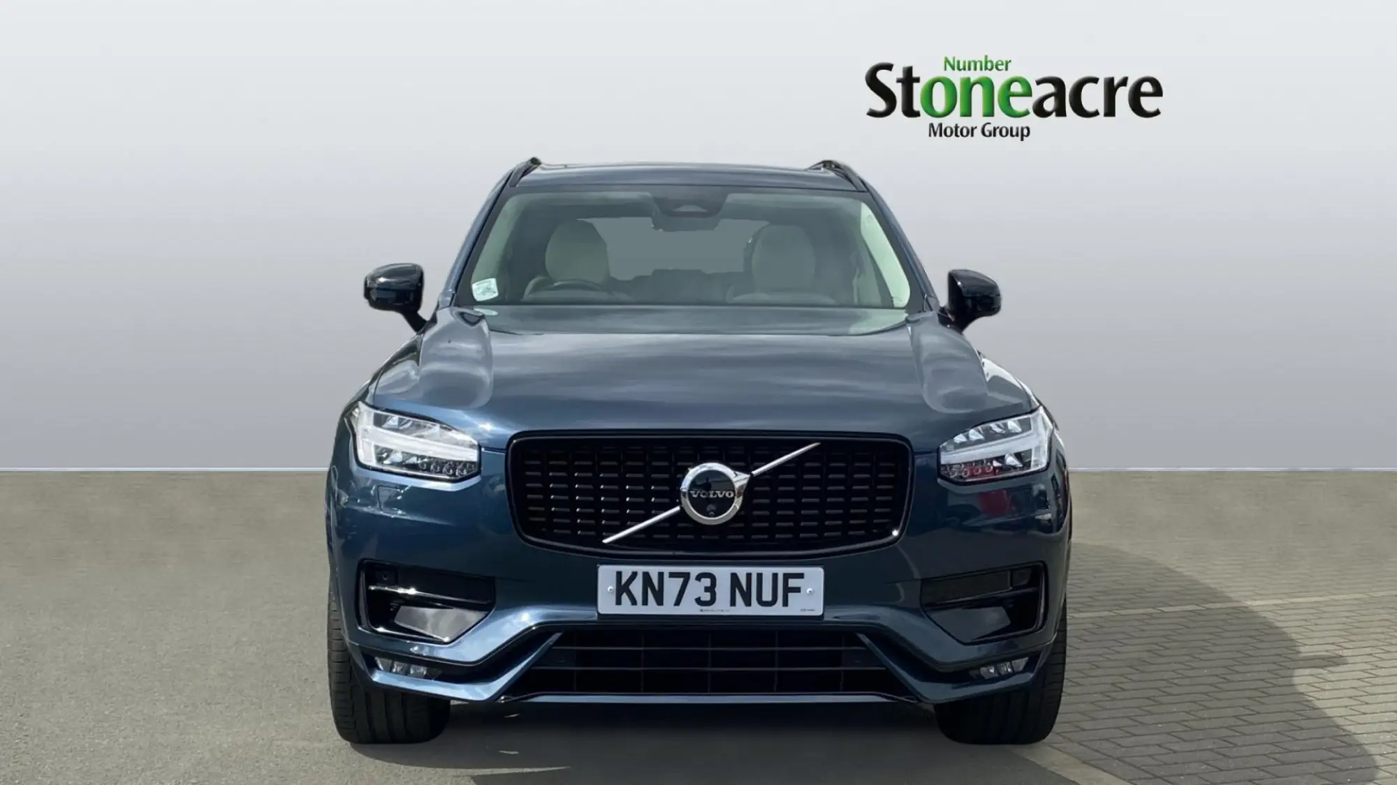 Volvo XC90 2.0 B5D [235] Plus Dark 5dr AWD Geartronic KN73NUF Image 2
