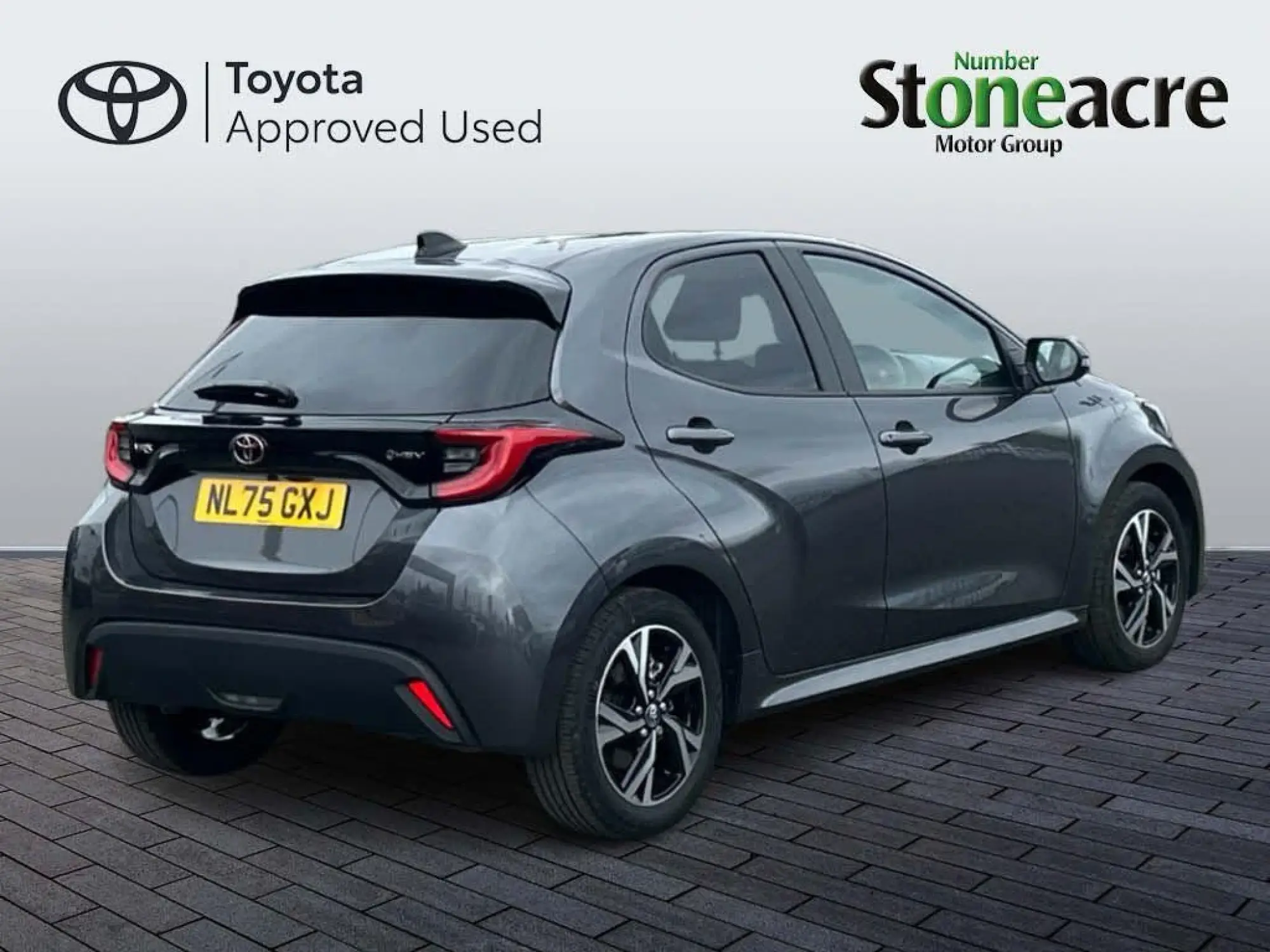 Toyota Yaris Image 3