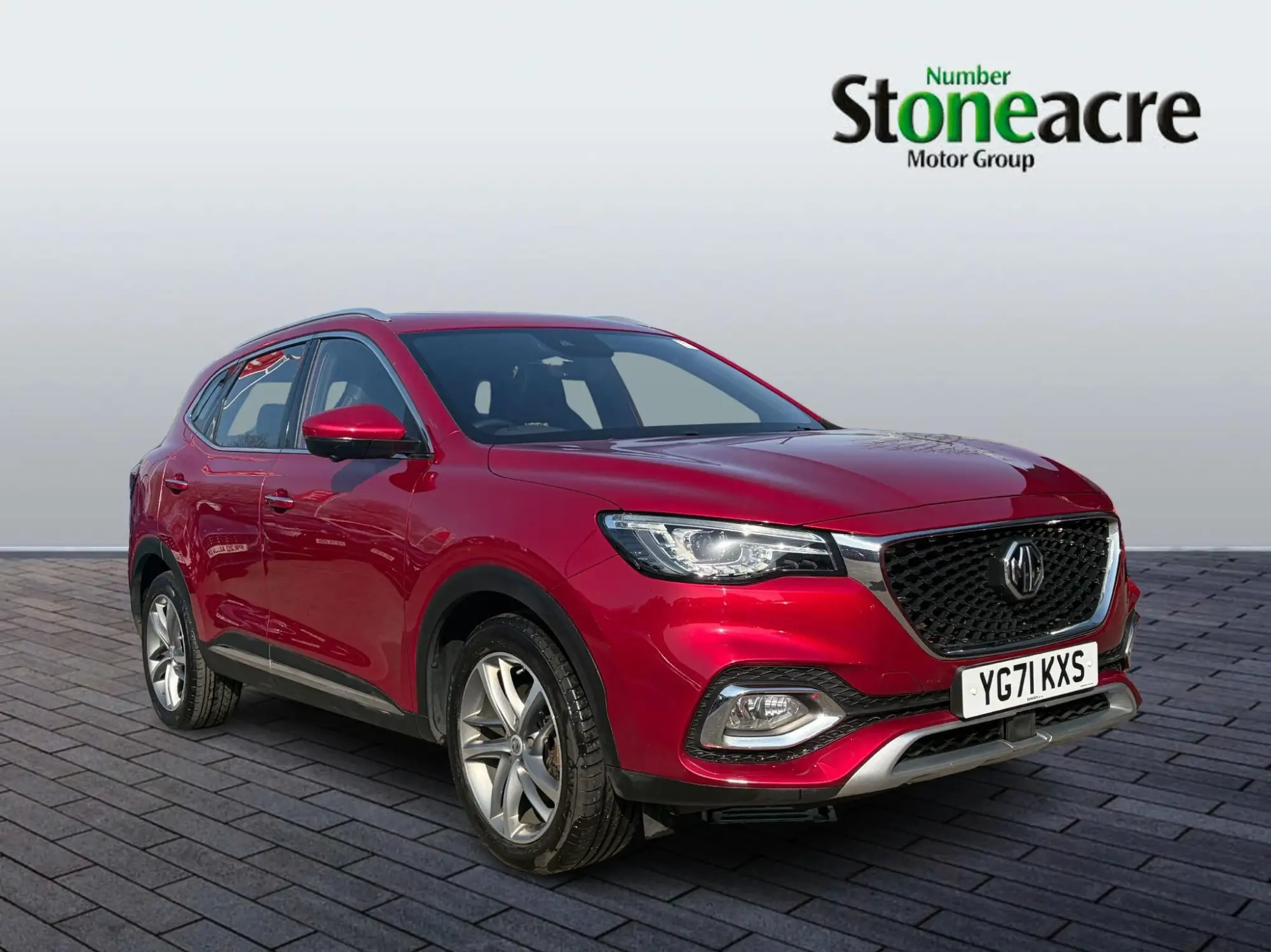 MG HS Plug-In Hybrid 1.5 T-GDI 16.6 kWh Exclusive Auto Euro 6 (s/s) 5dr YG71KXS Image 1