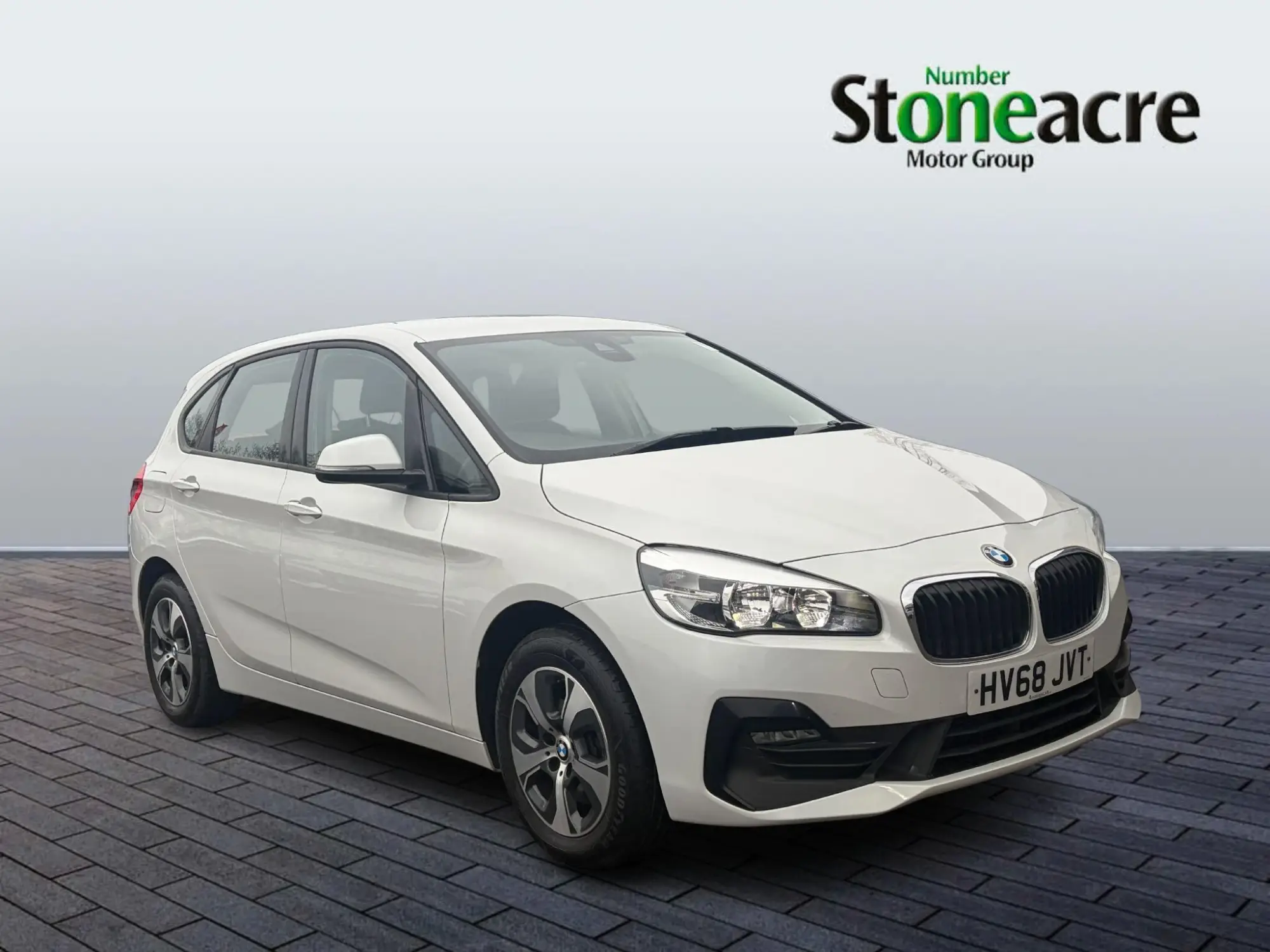 BMW 2 Series Active Tourer 2.0 220i SE DCT Euro 6 (s/s) 5dr HV68JVT Image 1