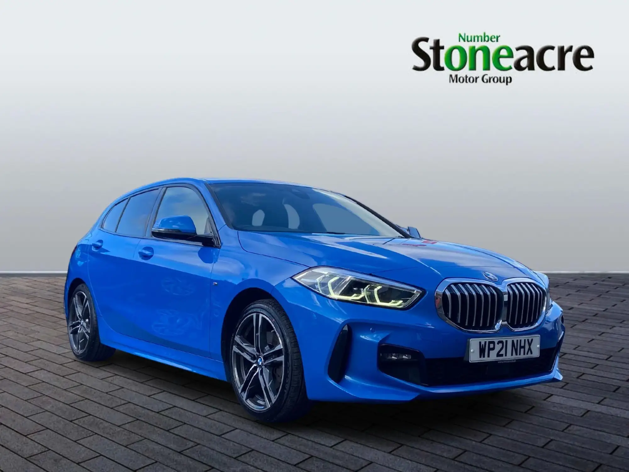 BMW 1 Series 1.5 118i M Sport DCT Euro 6 (s/s) 5dr WP21NHX Image 1