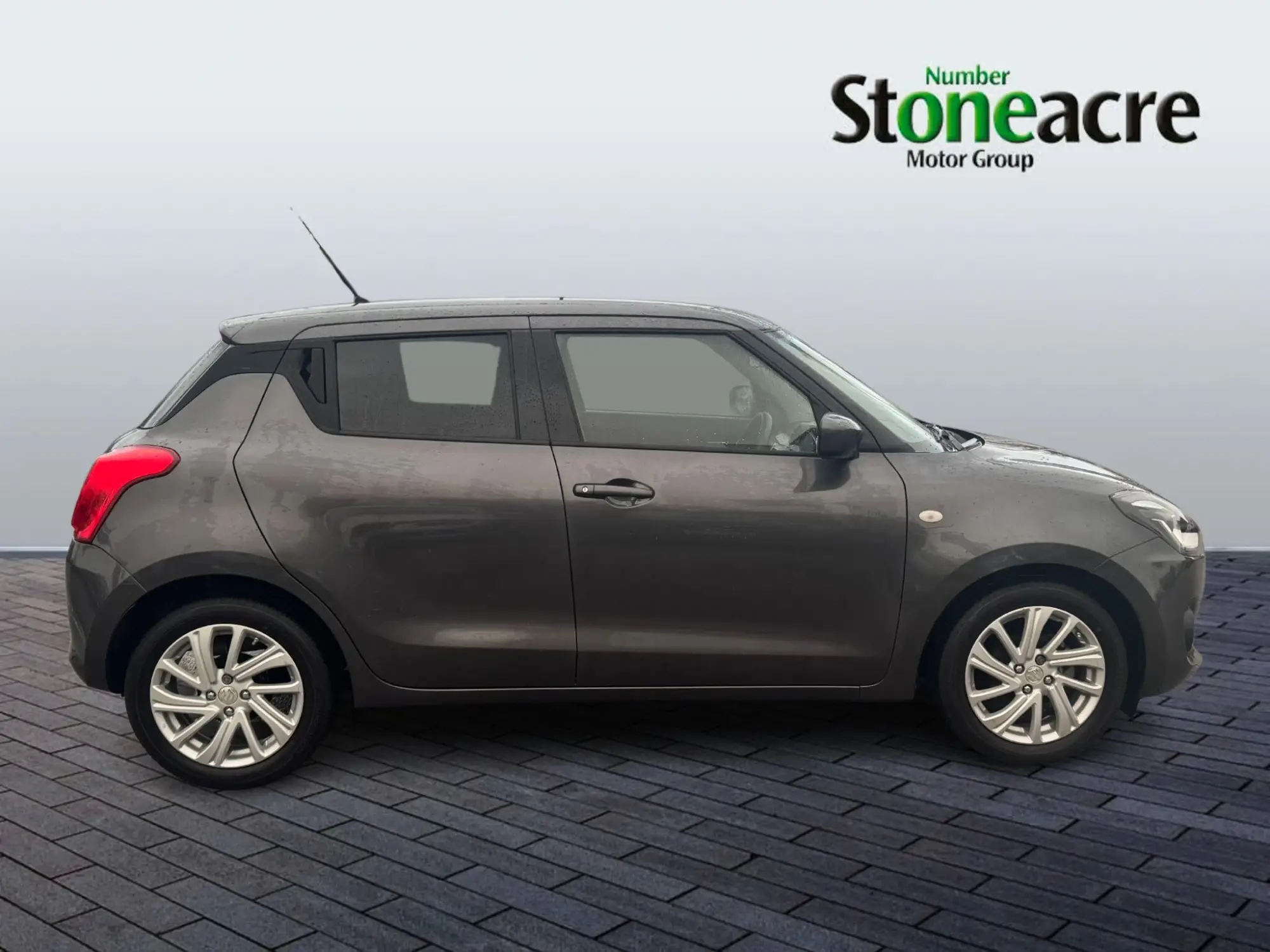 Suzuki Swift 1.2 Dualjet 83 12V Hybrid SZ-T 5dr Auto KN73ZCU Image 2
