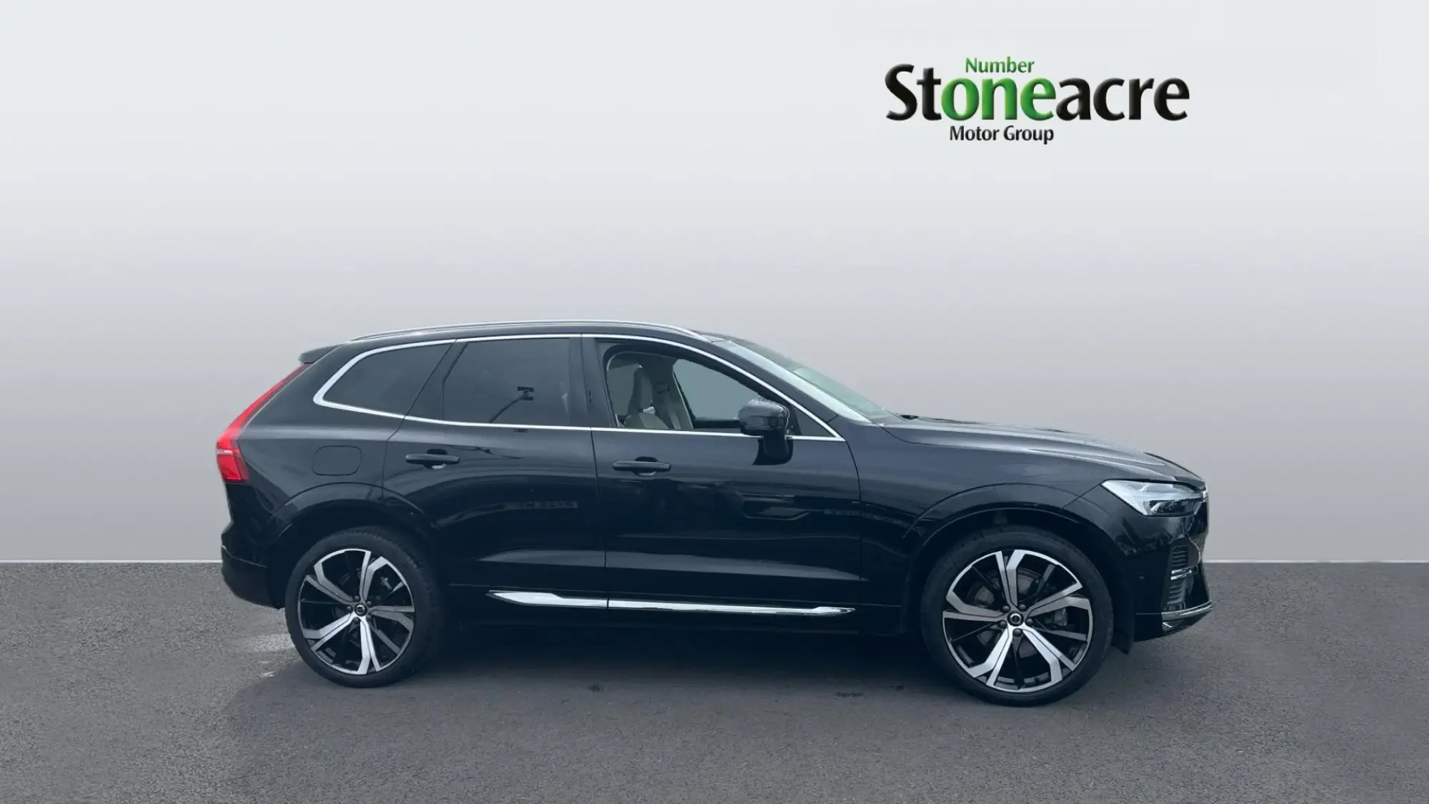 Volvo XC60 Image 3
