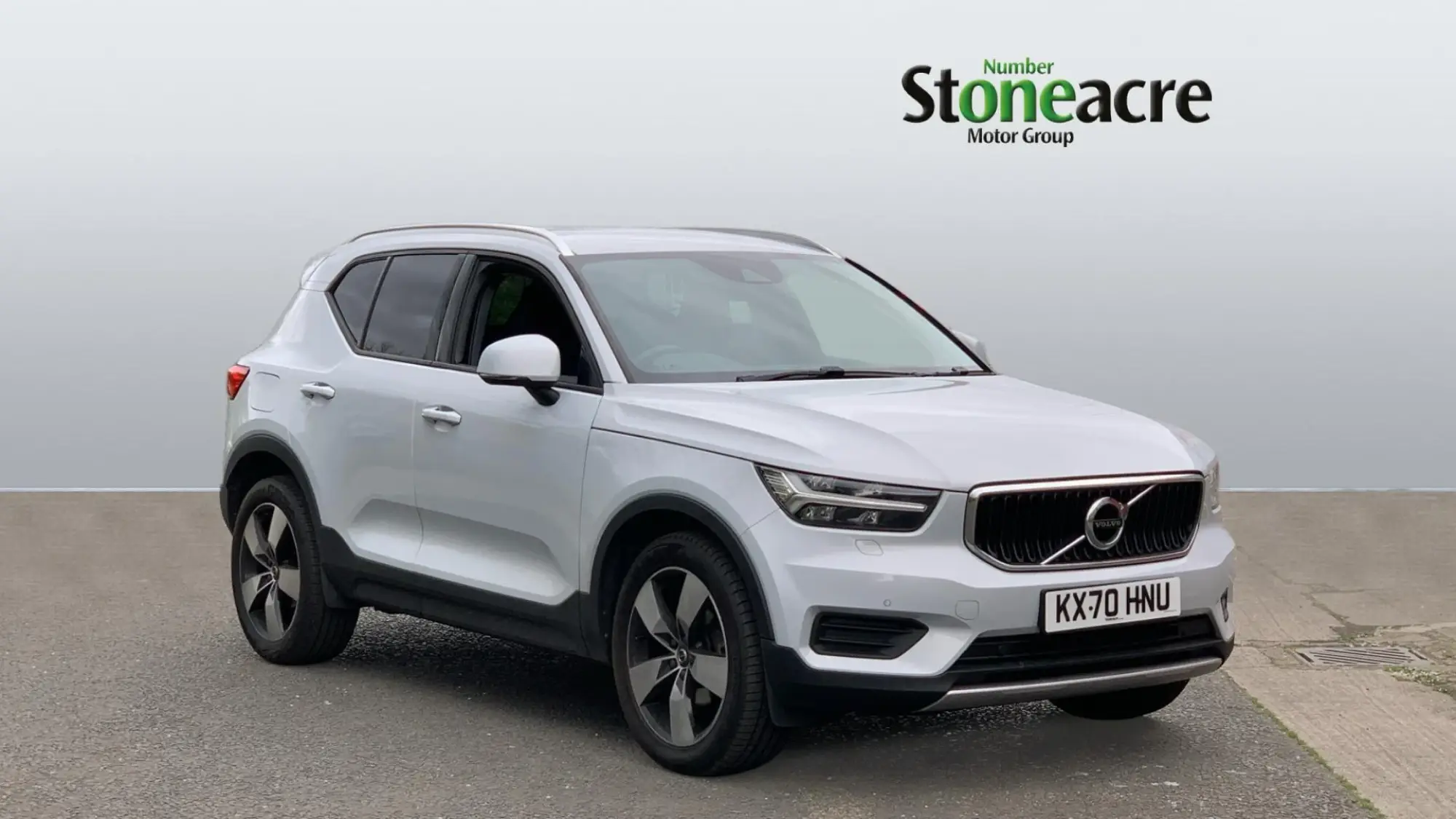Volvo XC40 Image 1
