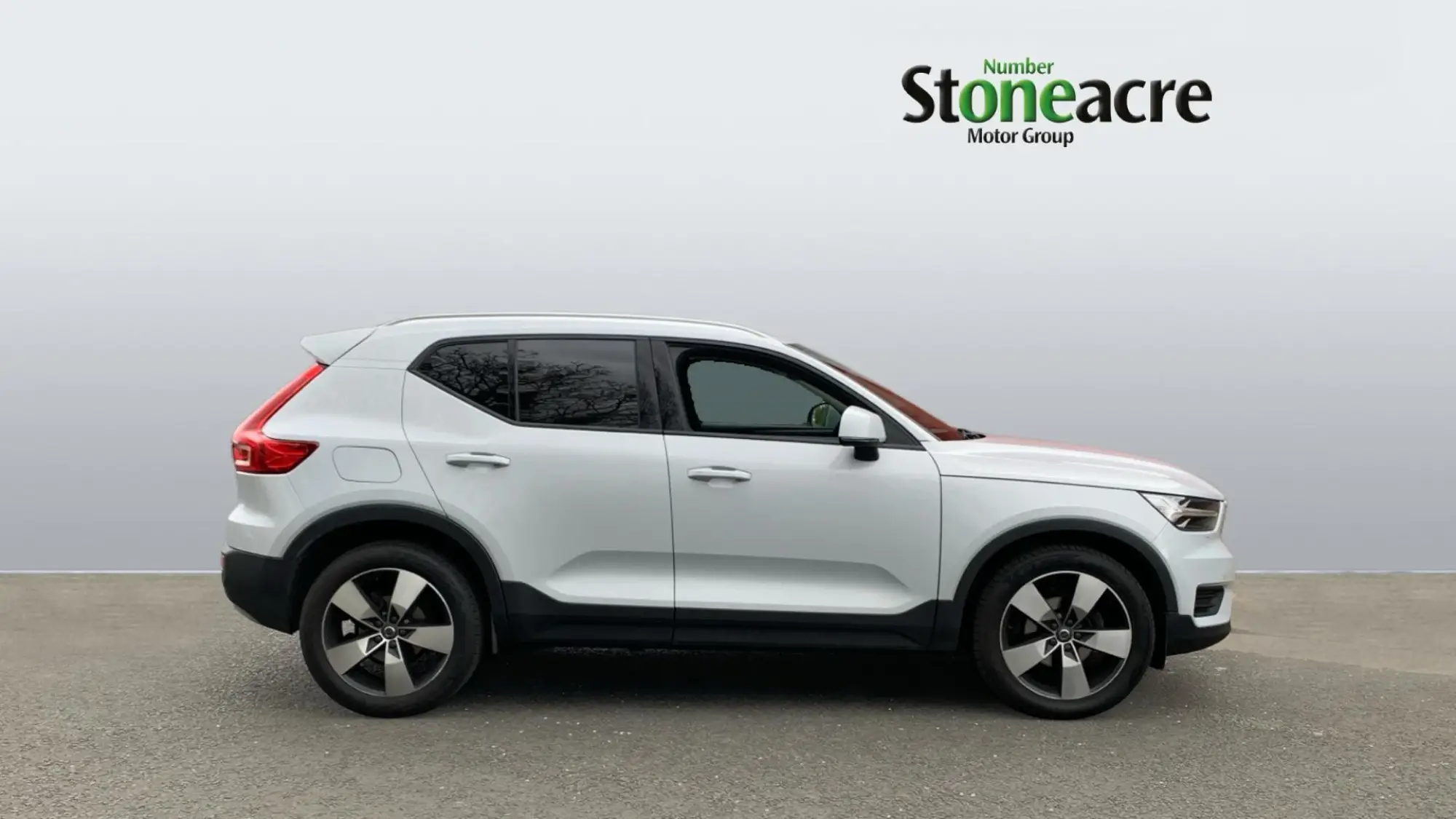 Volvo XC40 Image 3