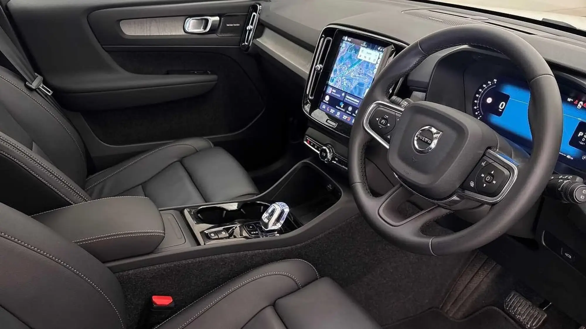 Volvo XC40 Image 9