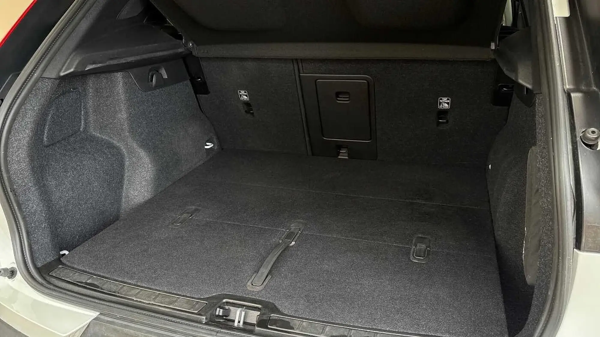 Volvo XC40 Image 13