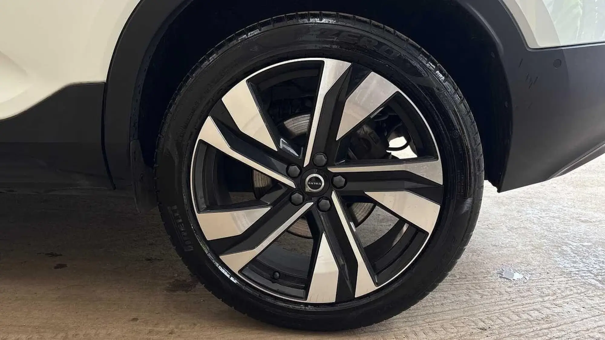 Volvo XC40 Image 15